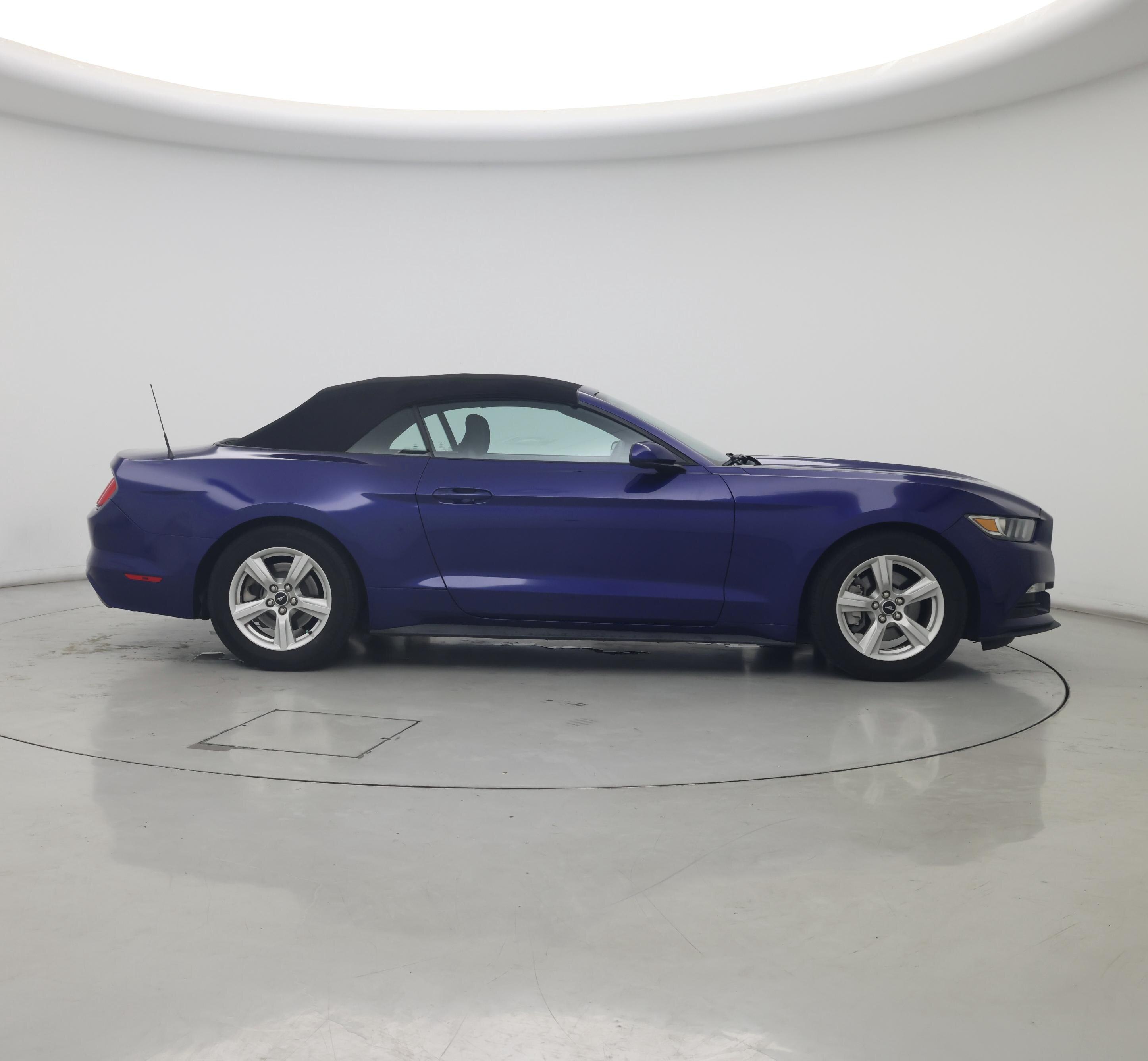 Thumbnail: 2016 Ford Mustang - 7