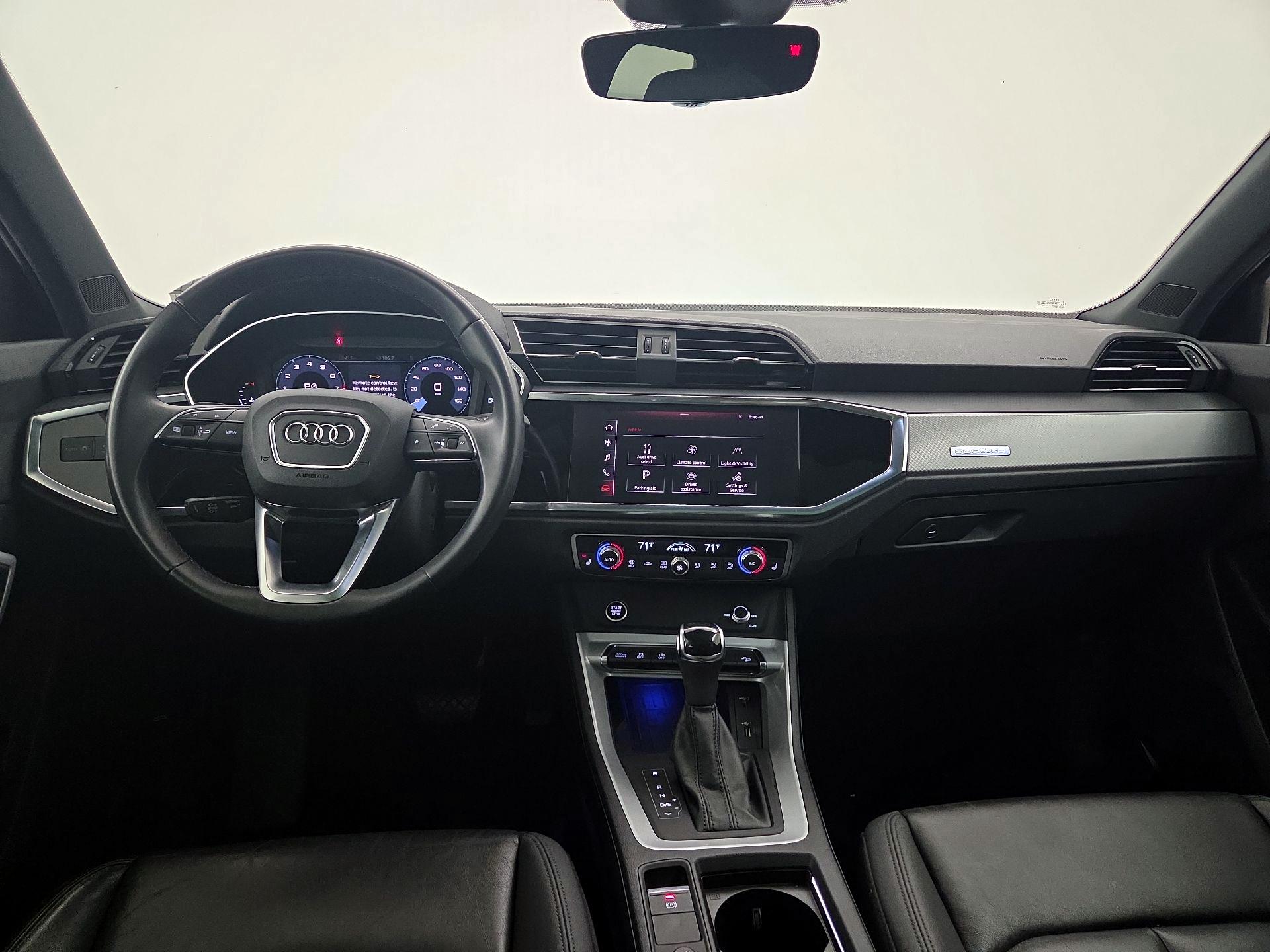 Thumbnail: 2021 Audi Q3 - 9