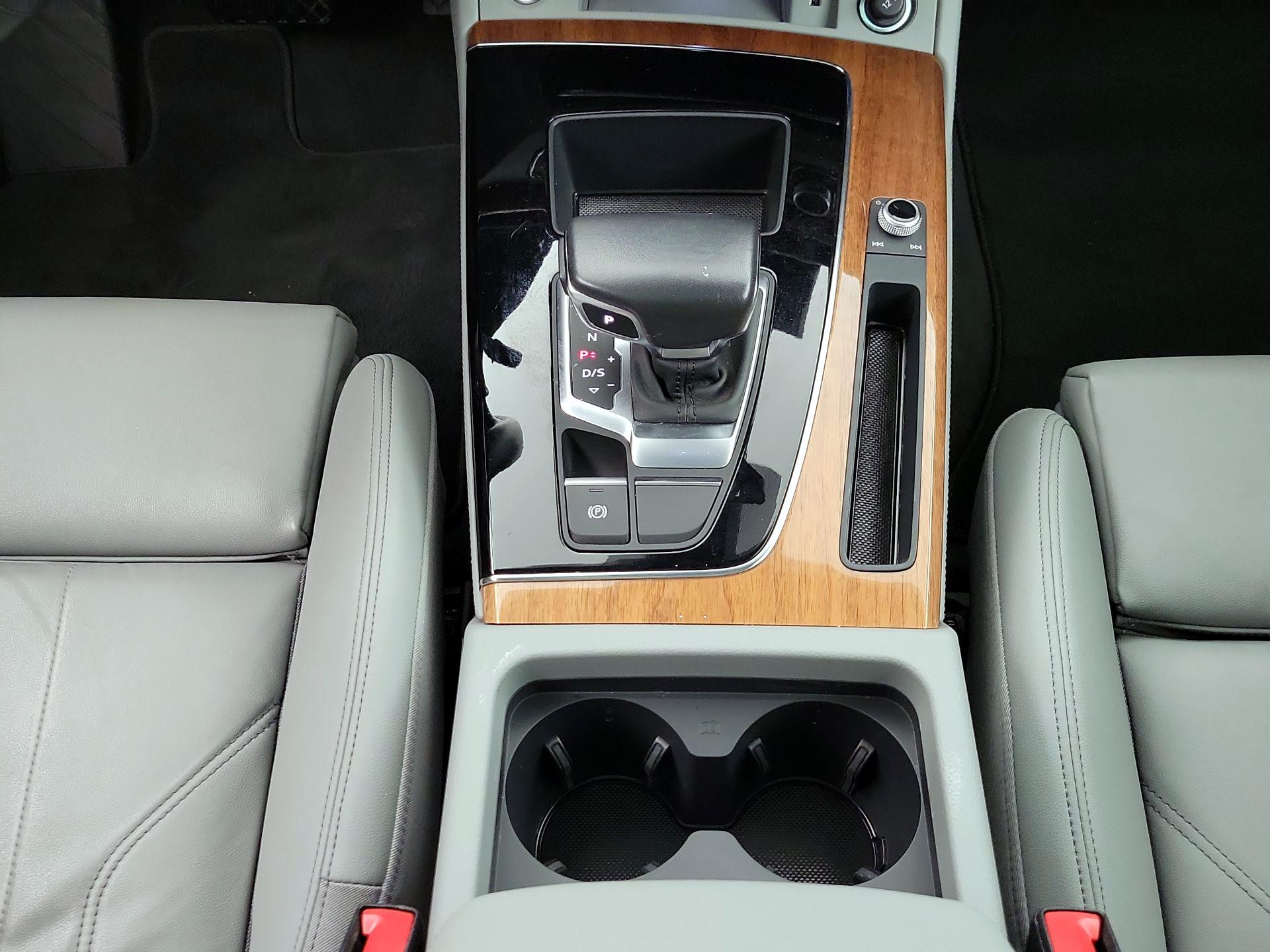 Thumbnail: 2023 Audi Q5 - 18