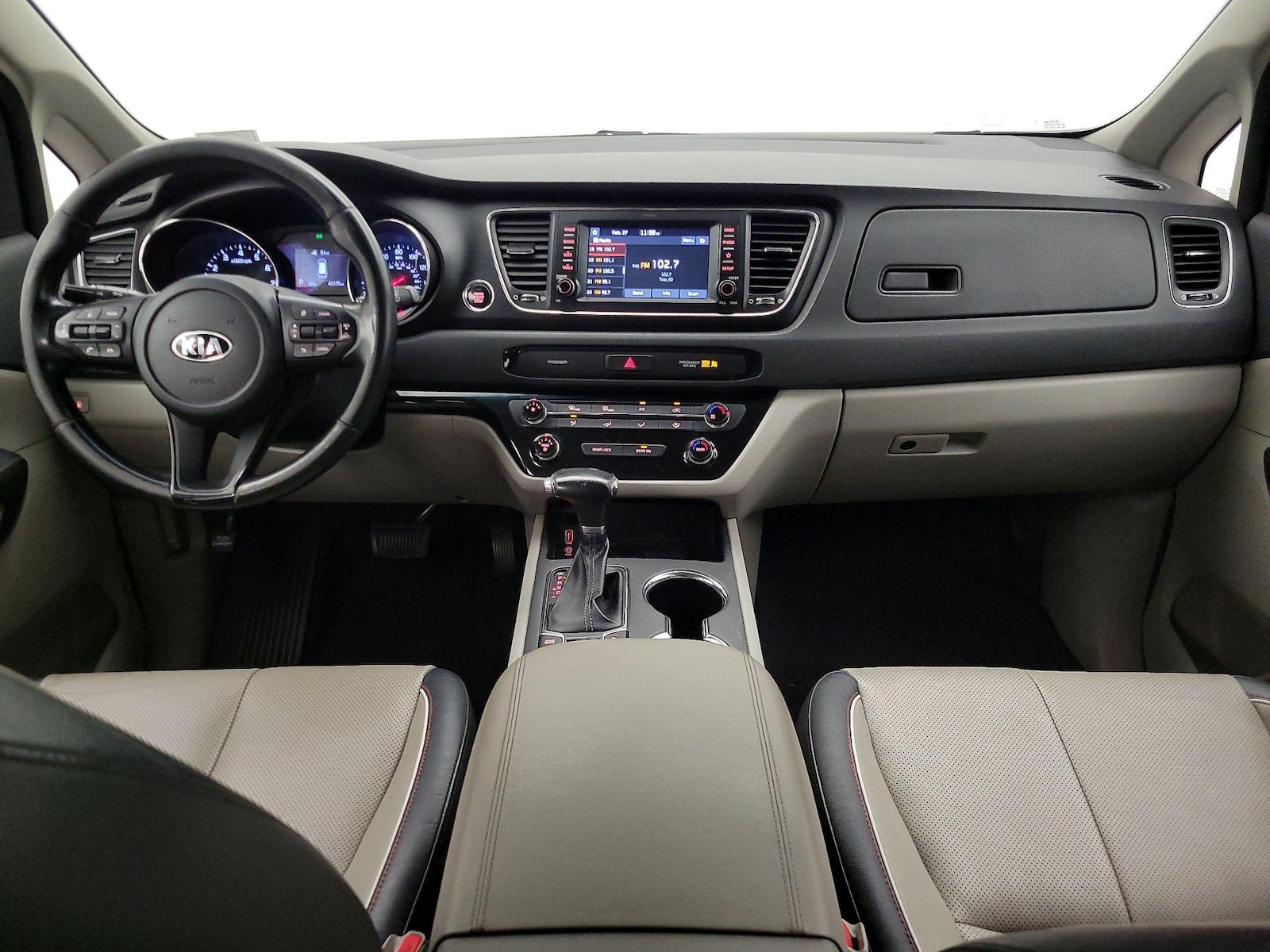 2019 Kia Sedona EX - Photo 10