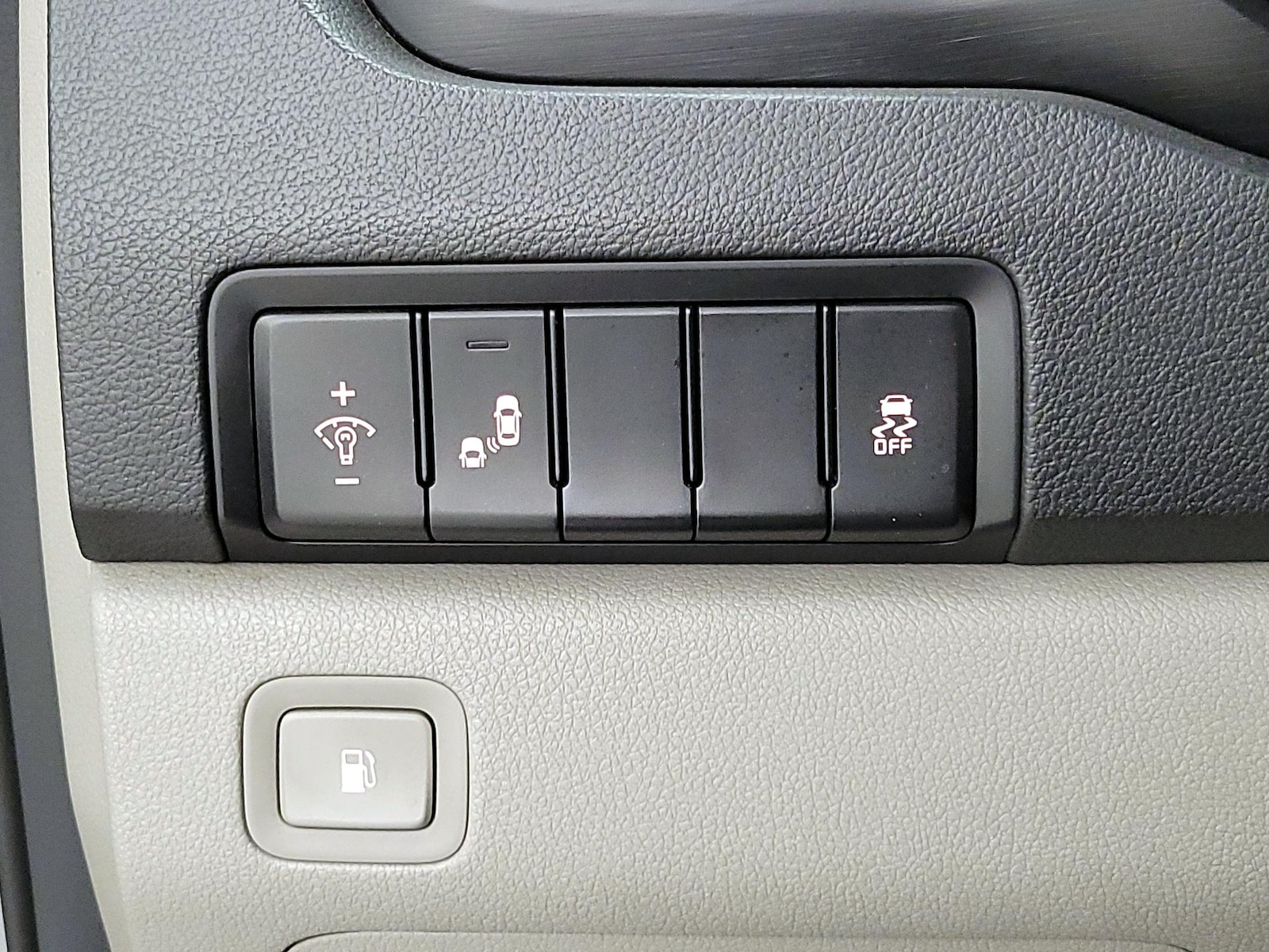 2019 Kia Sedona EX - Photo 14