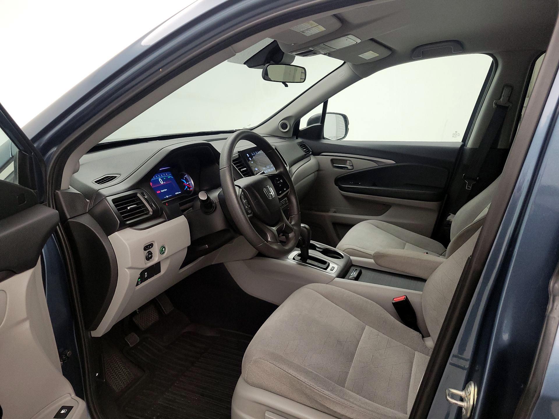 Thumbnail: 2020 Honda Pilot - 11