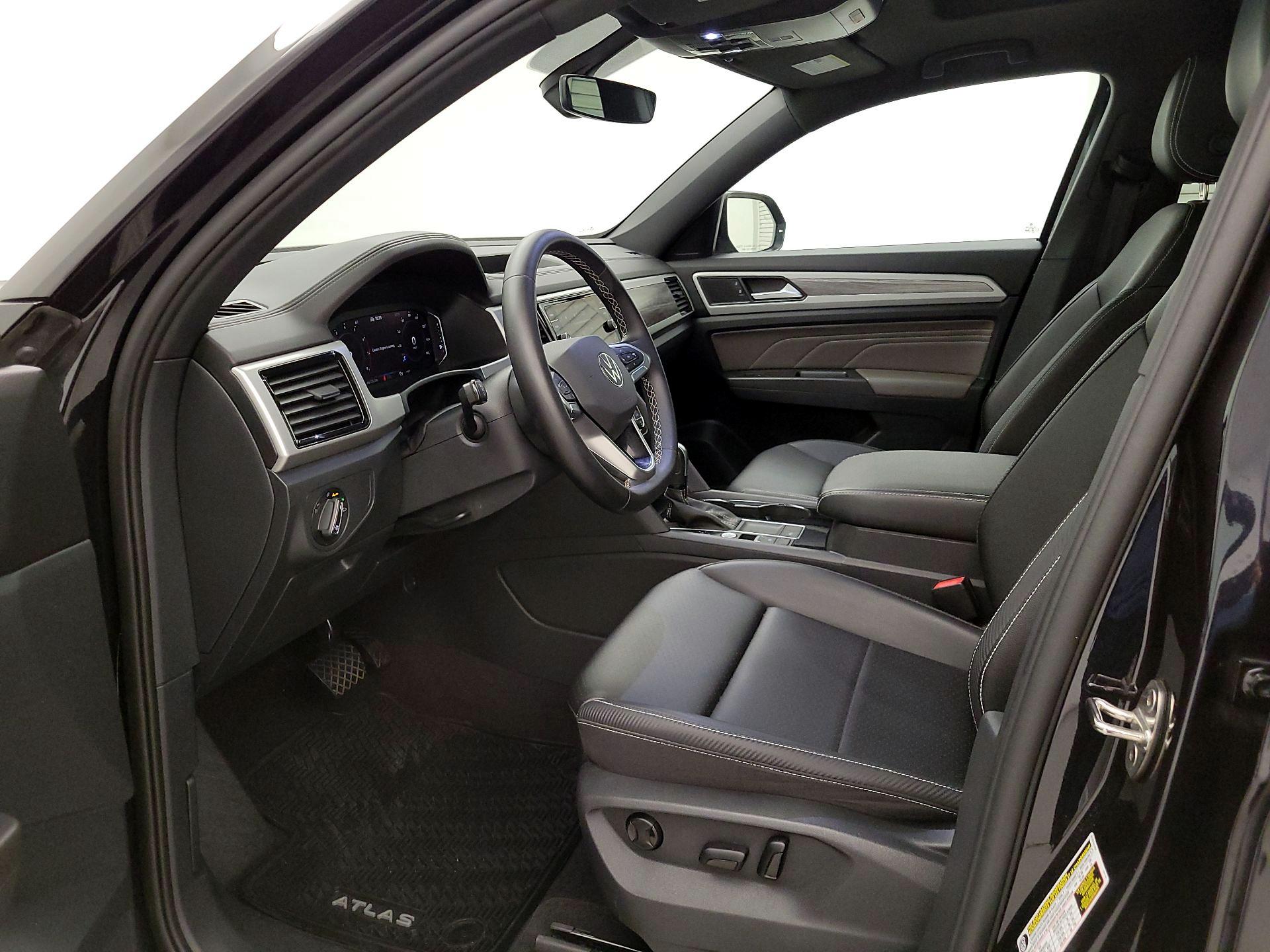 Thumbnail: 2023 Volkswagen Atlas - 11