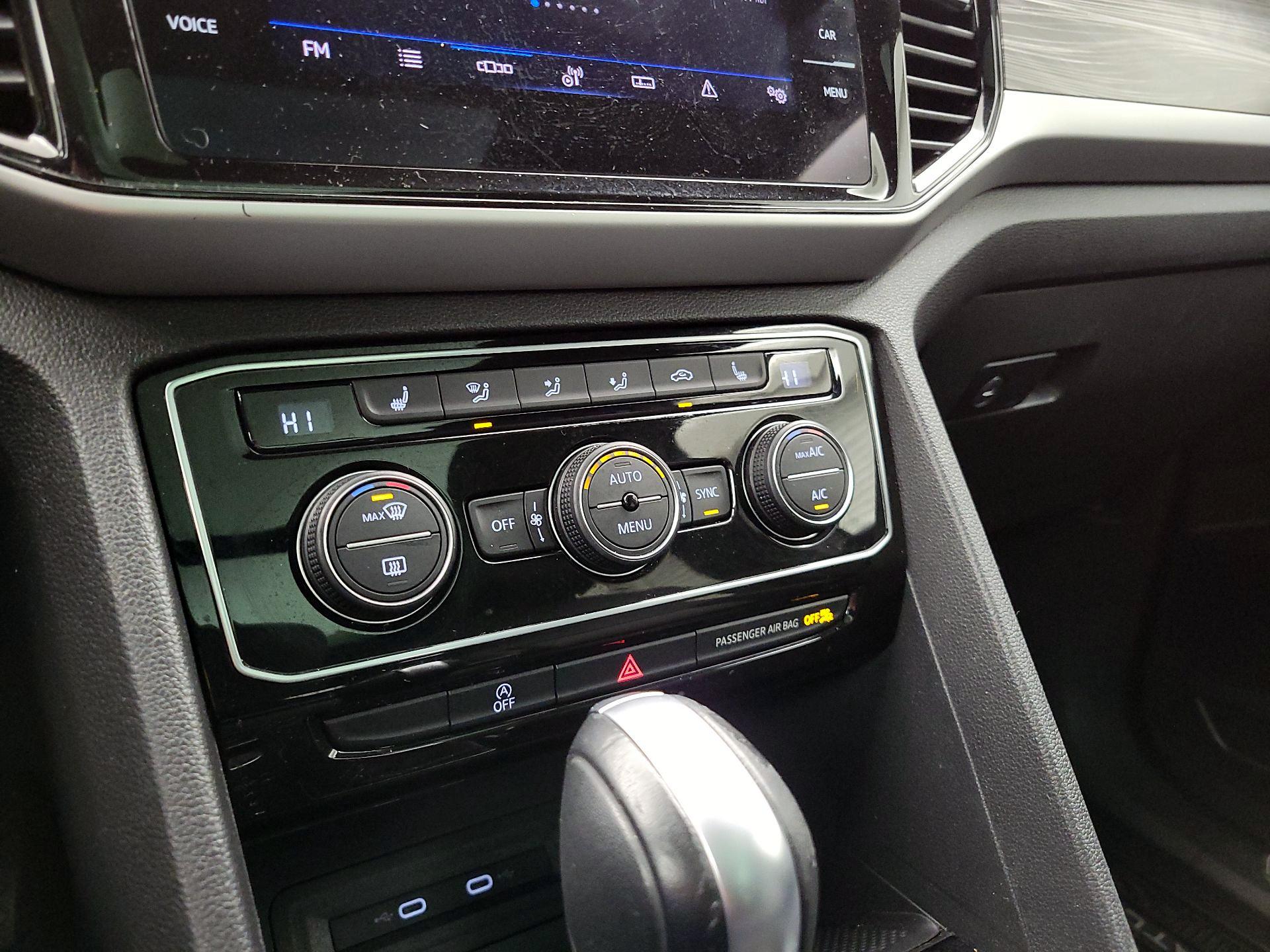 Thumbnail: 2023 Volkswagen Atlas - 16