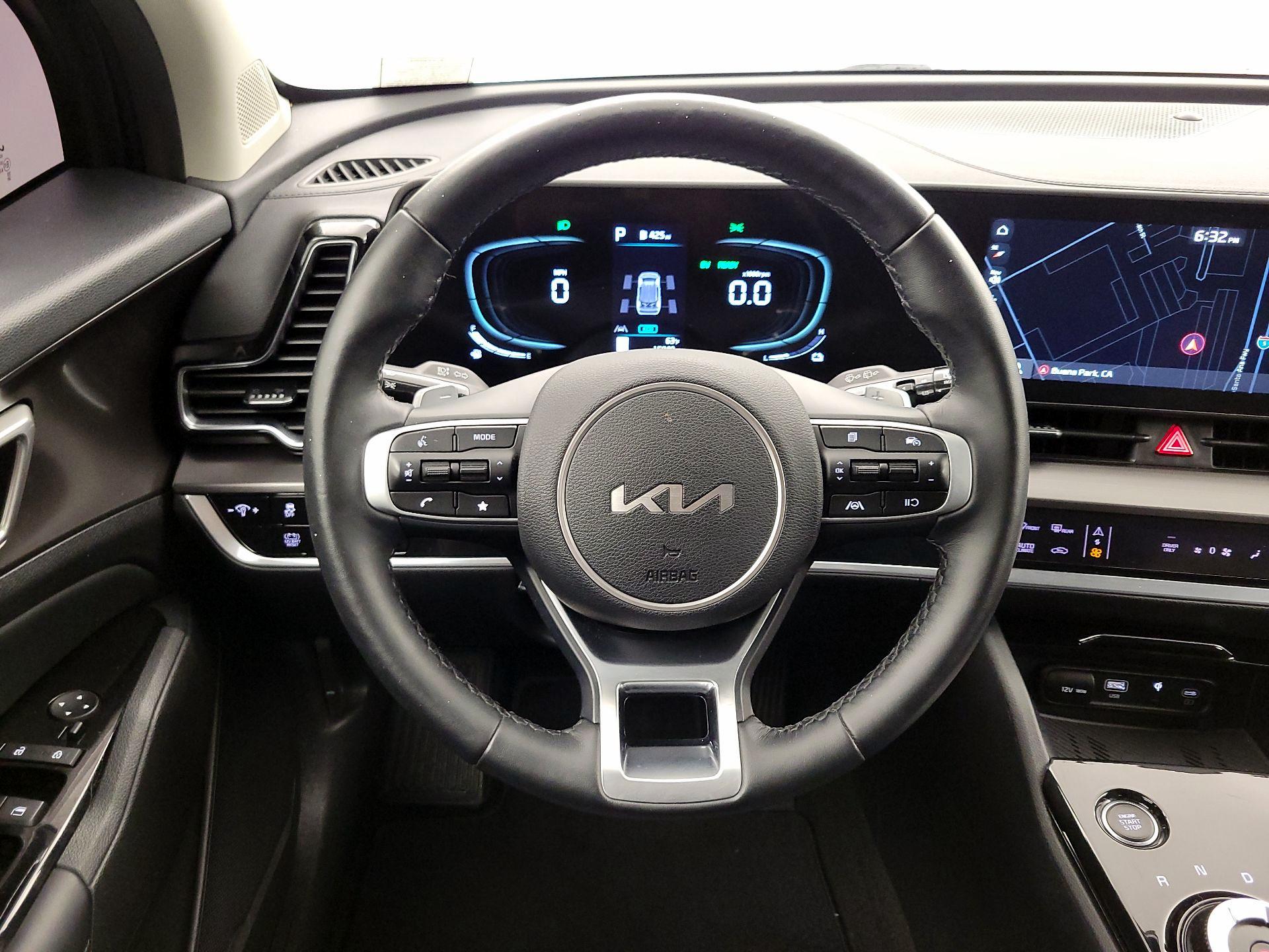 Thumbnail: 2023 Kia Sportage - 10