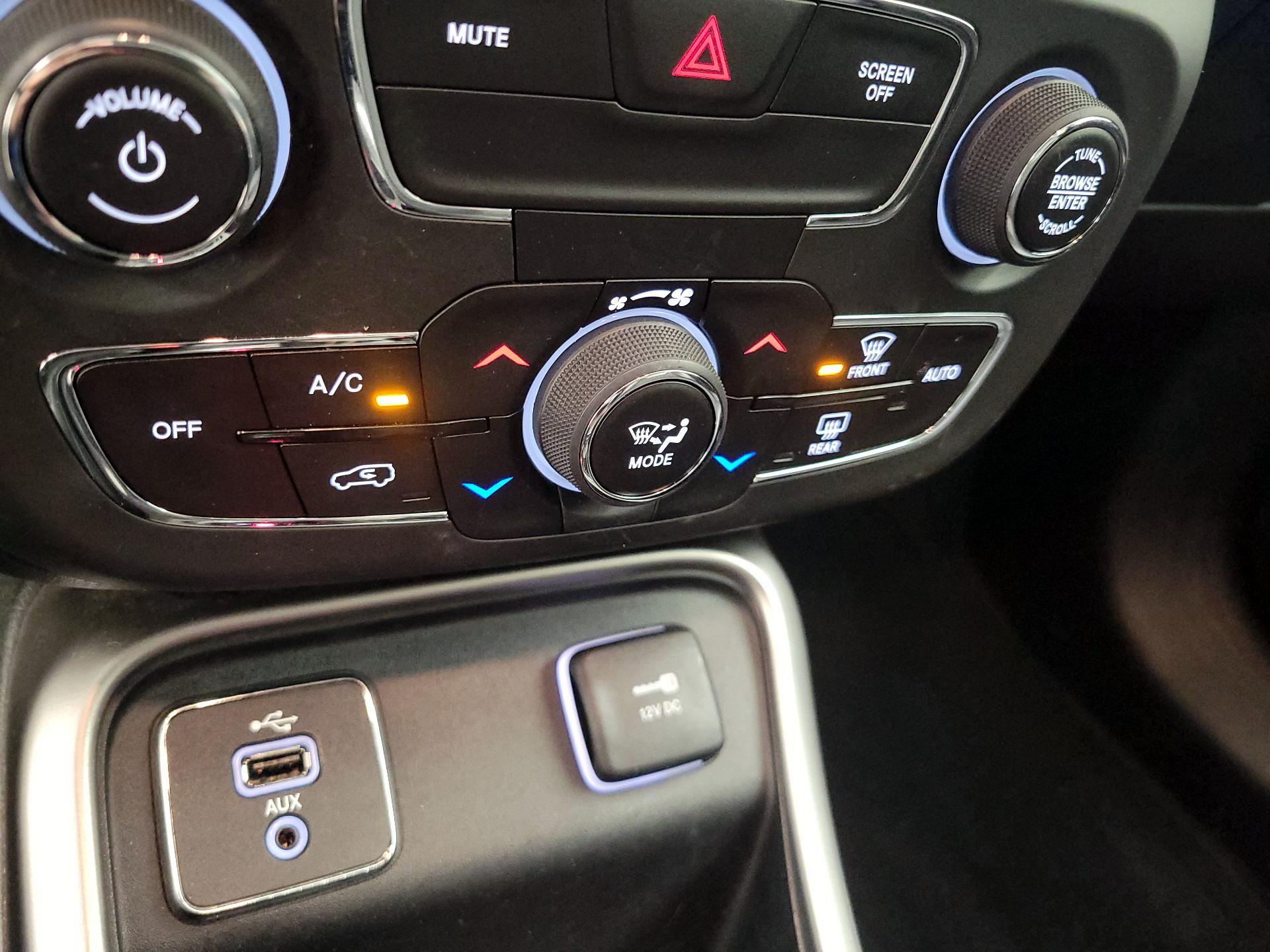 Thumbnail: 2018 Jeep Compass - 16