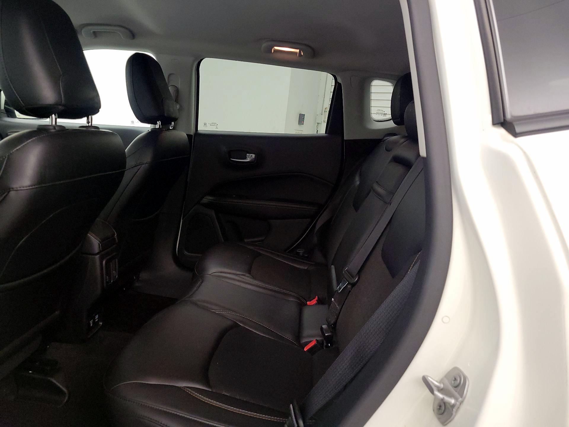 Thumbnail: 2018 Jeep Compass - 19