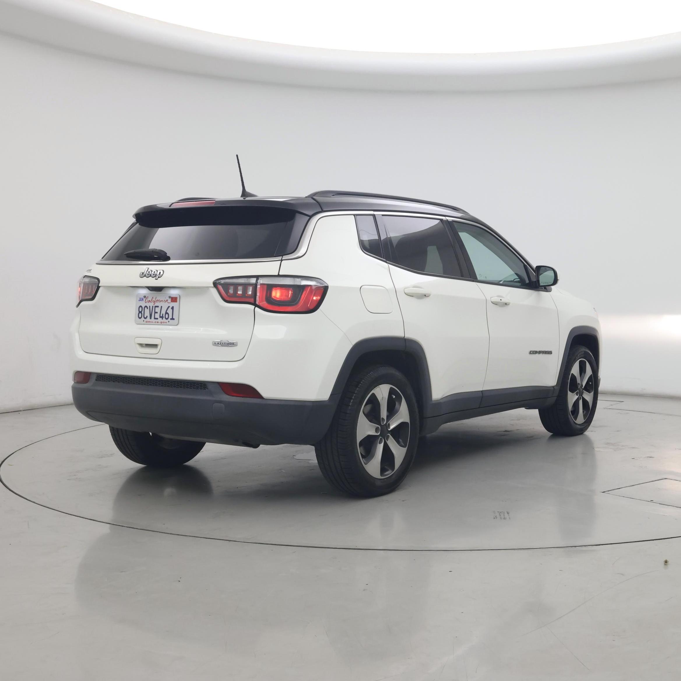 Thumbnail: 2018 Jeep Compass - 8