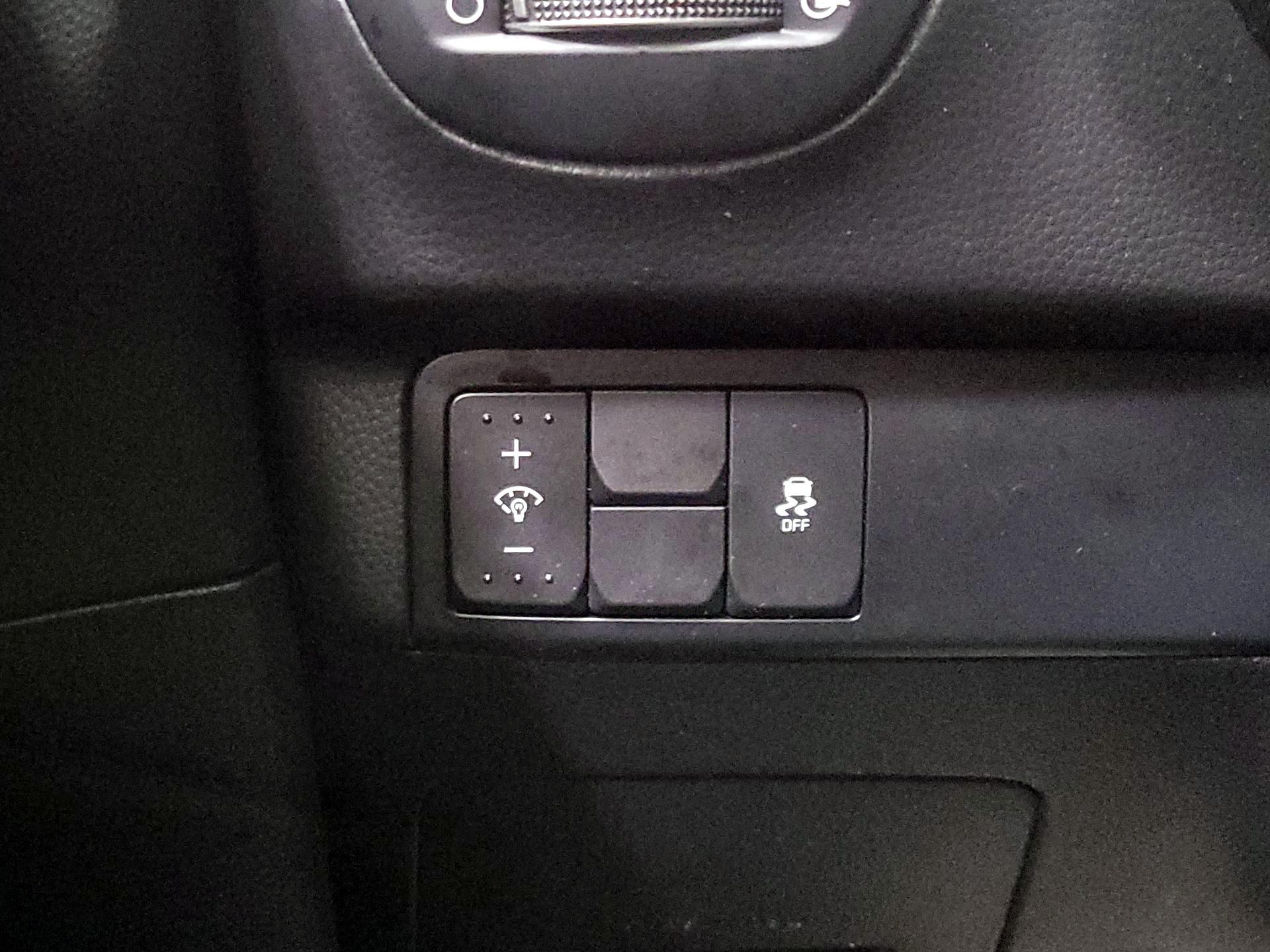 Thumbnail: 2018 Kia Soul - 13