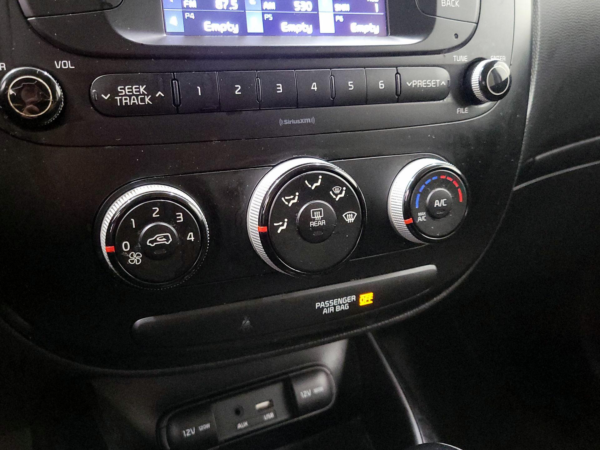 Thumbnail: 2018 Kia Soul - 15