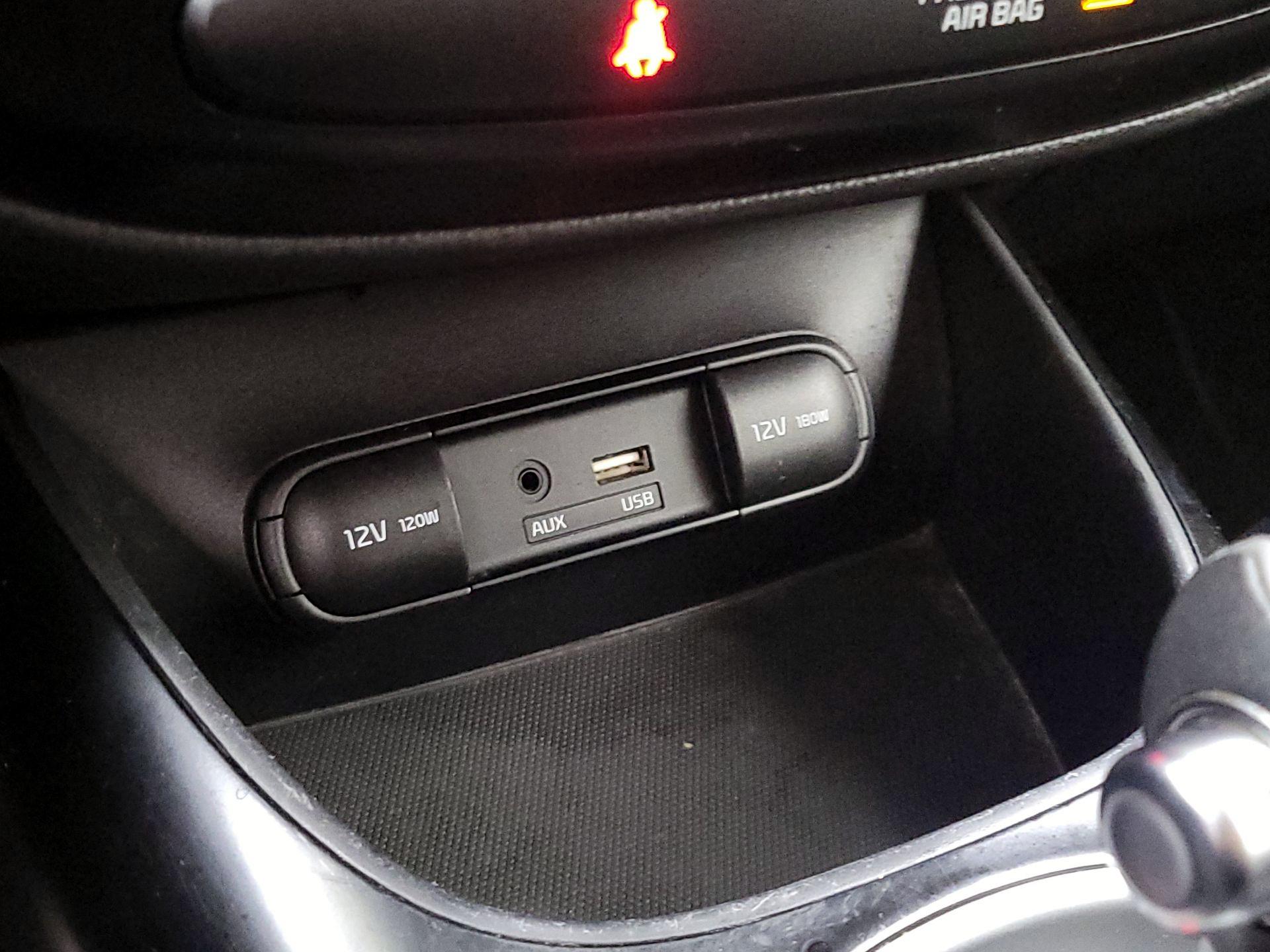 Thumbnail: 2018 Kia Soul - 17