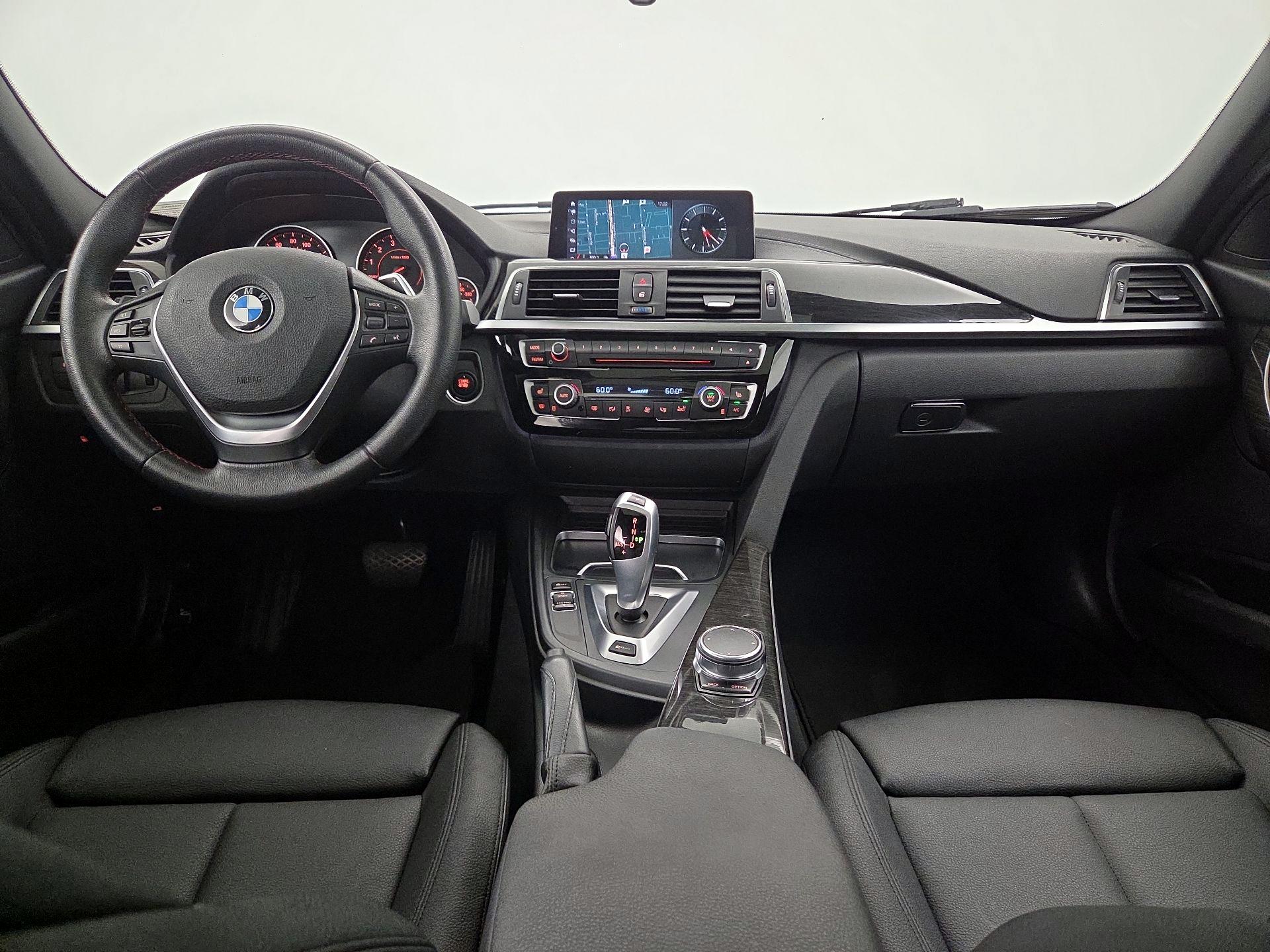 Thumbnail: 2018 BMW 3 Series - 9