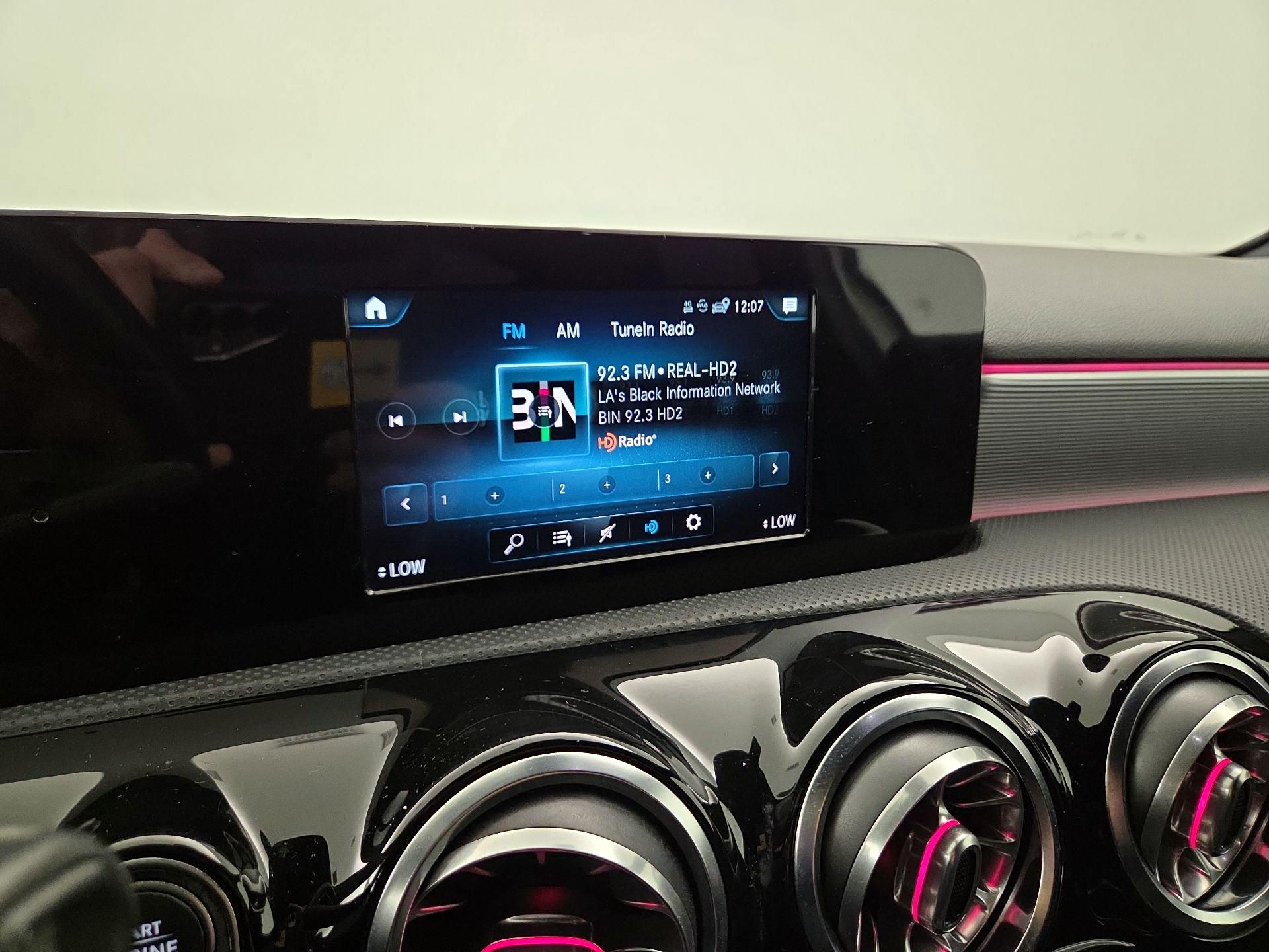 Thumbnail: 2020 Mercedes-Benz A-Class - 15