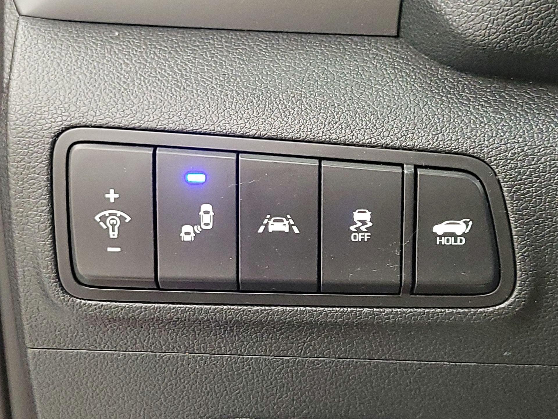 Thumbnail: 2017 Hyundai Tucson - 13