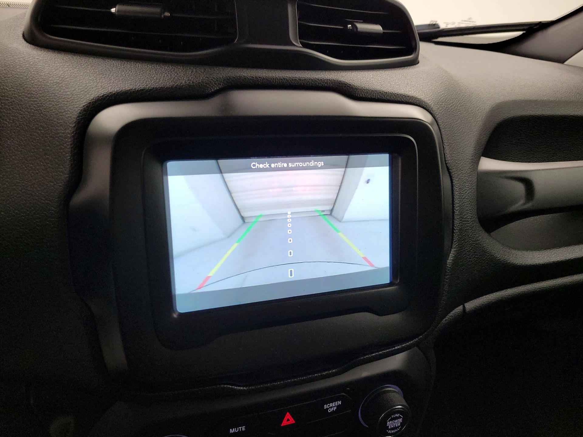 Thumbnail: 2019 Jeep Renegade - 14