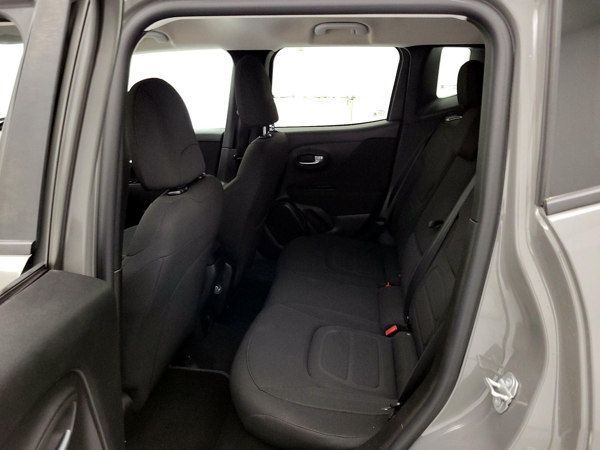 Thumbnail: 2019 Jeep Renegade - 19