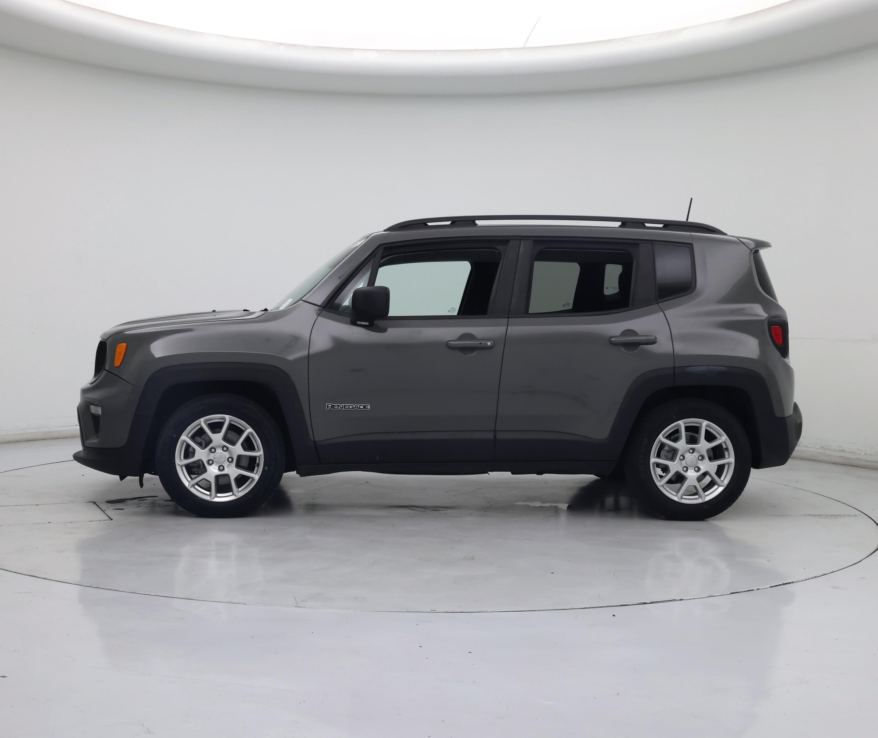 Thumbnail: 2019 Jeep Renegade - 3