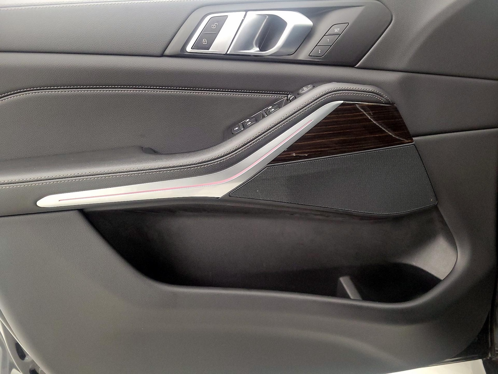 2020 BMW X5 40i - Photo 13