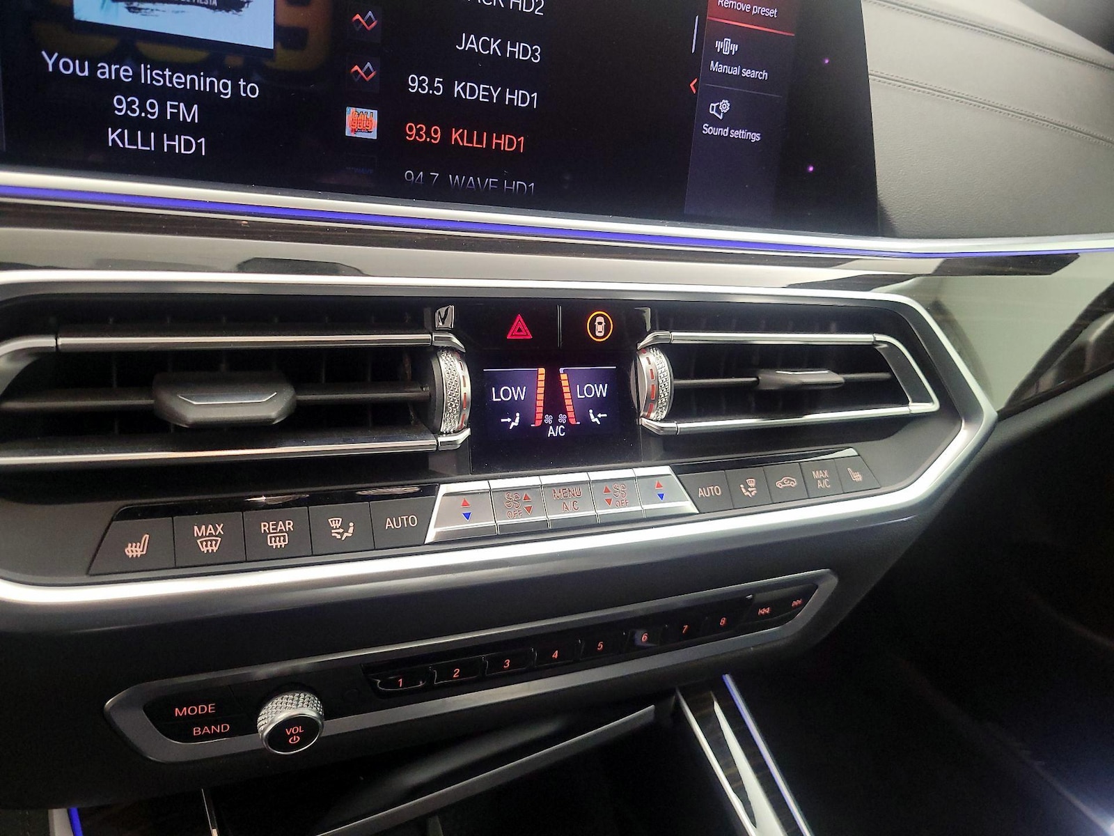2020 BMW X5 40i - Photo 17
