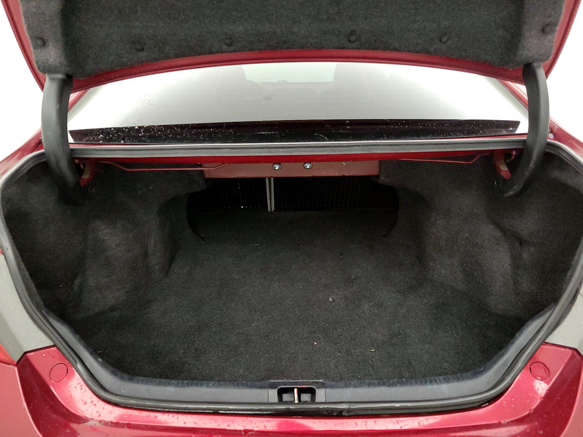 Thumbnail: 2015 Toyota Camry - 20