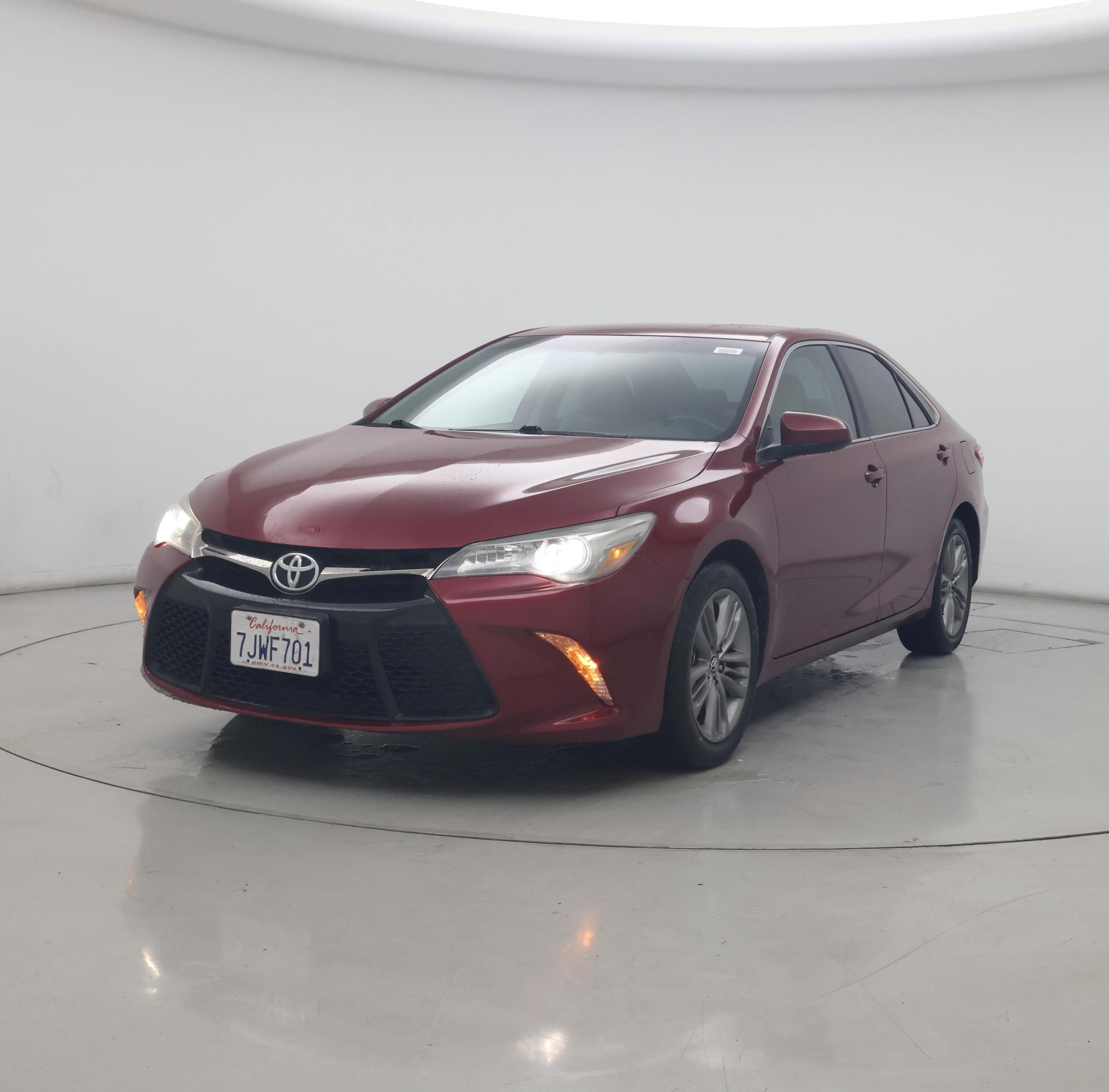Thumbnail: 2015 Toyota Camry - 4