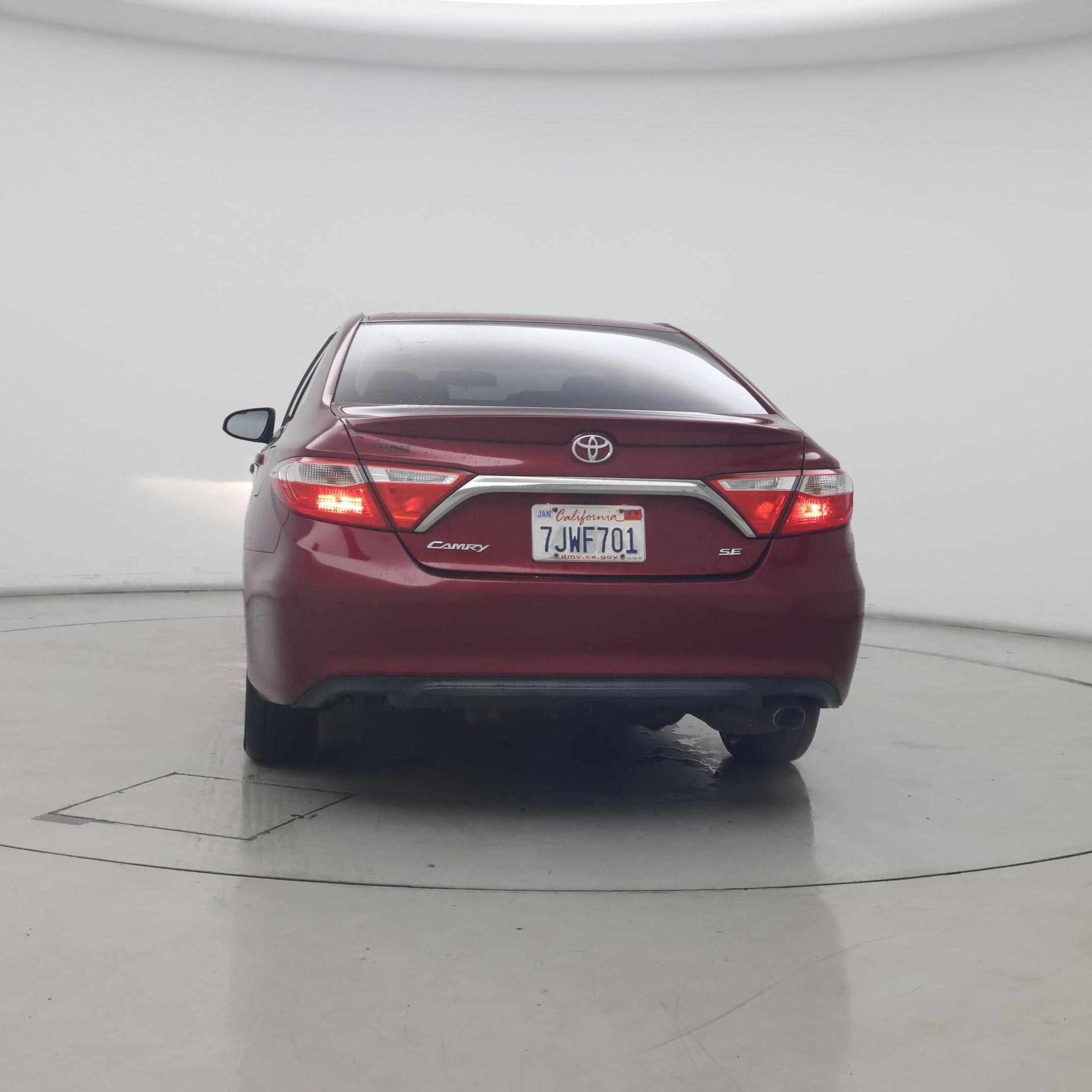 Thumbnail: 2015 Toyota Camry - 6