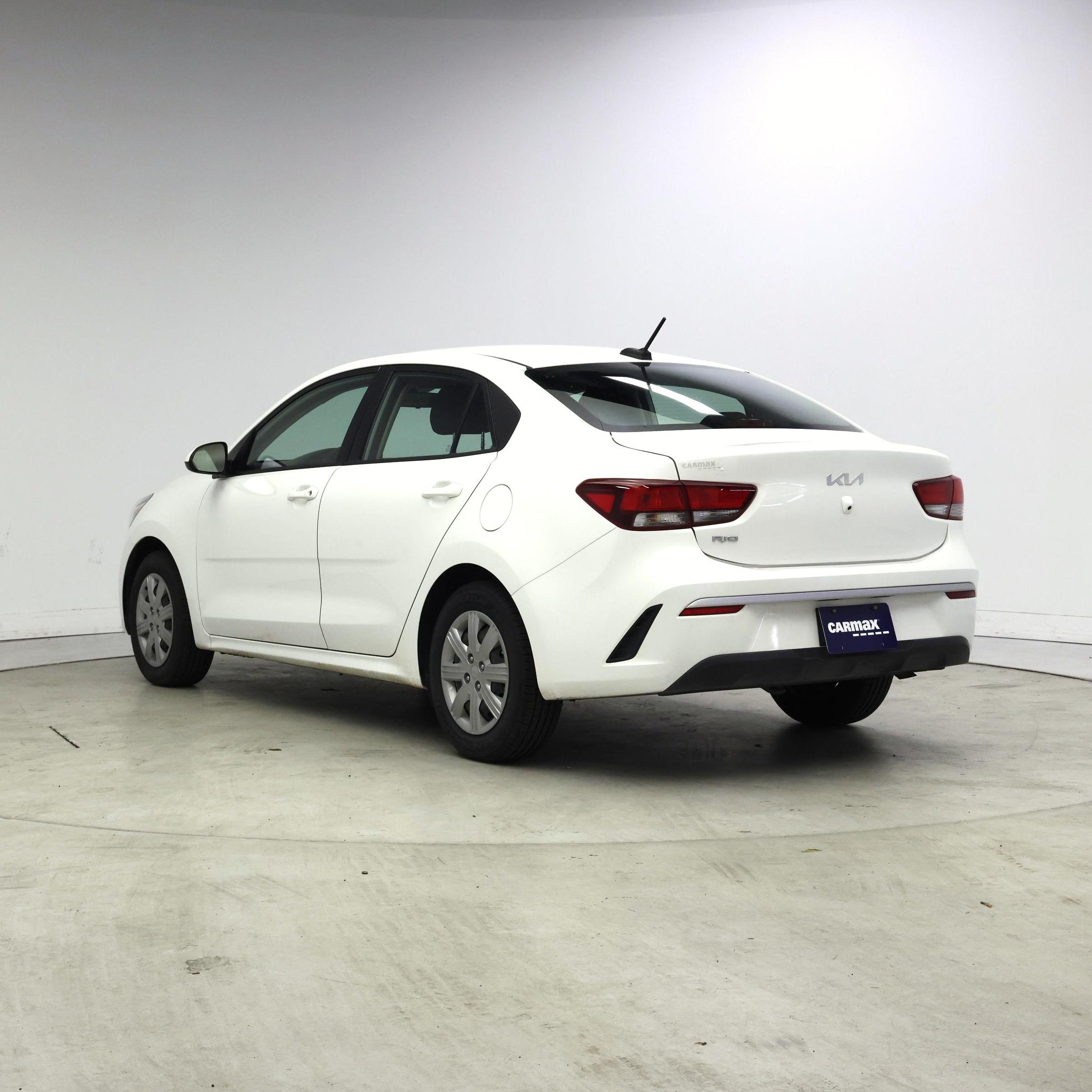 Thumbnail: 2023 Kia Rio - 2