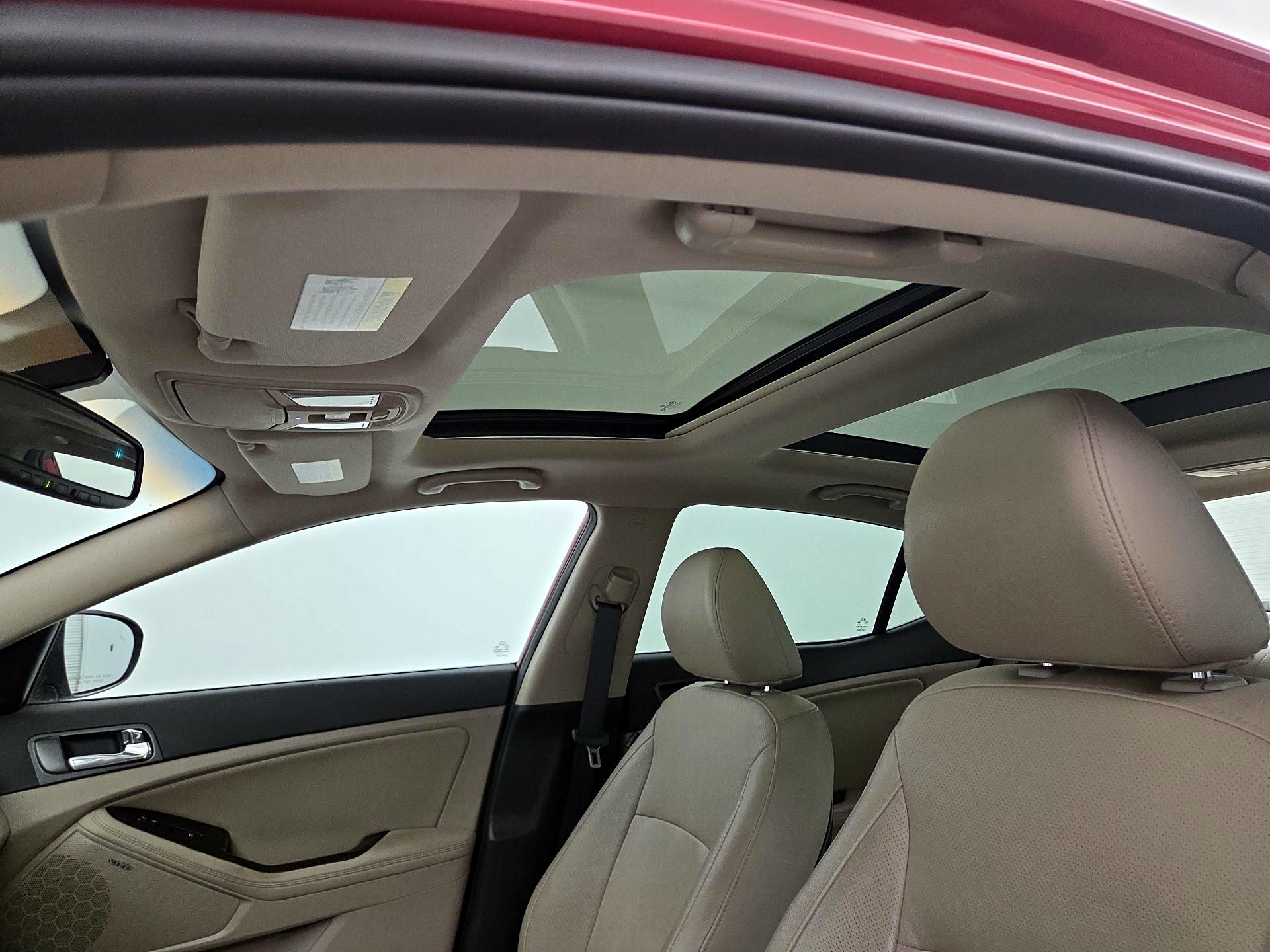 Thumbnail: 2014 Kia Optima - 20