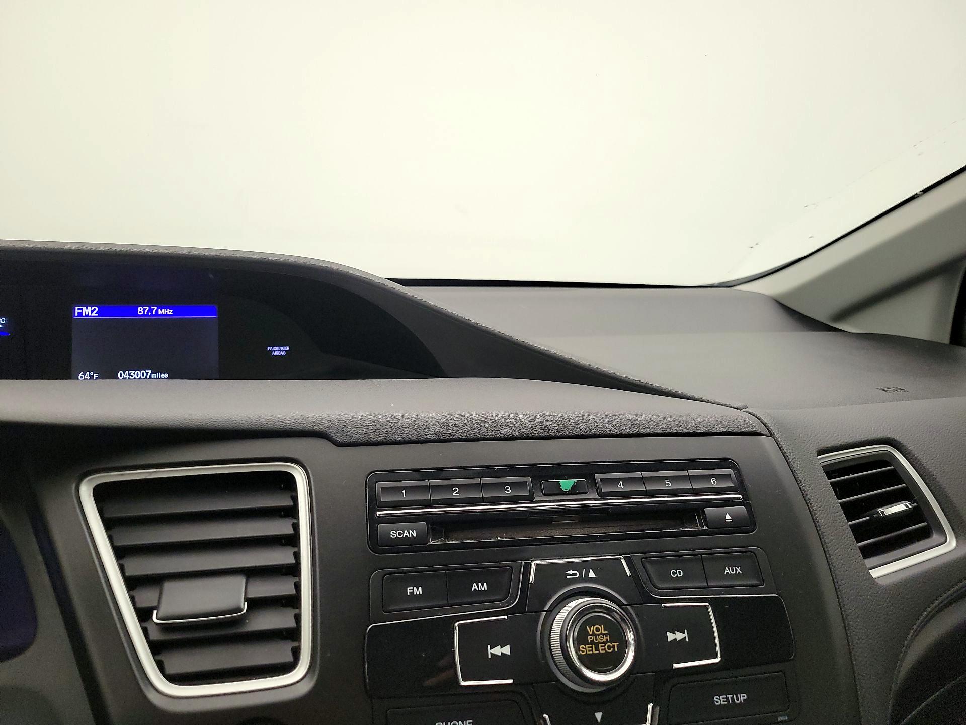 Thumbnail: 2015 Honda Civic - 15