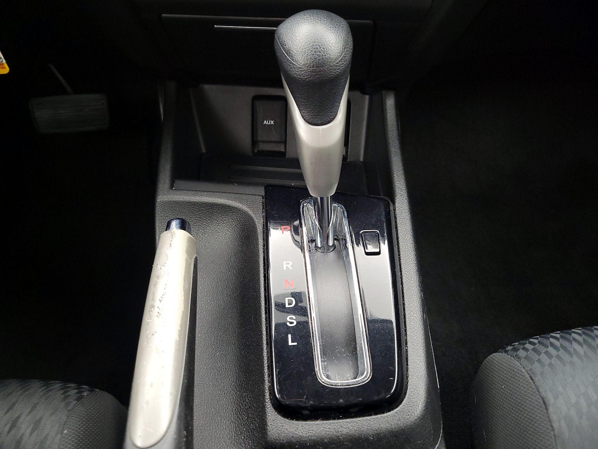 Thumbnail: 2015 Honda Civic - 17