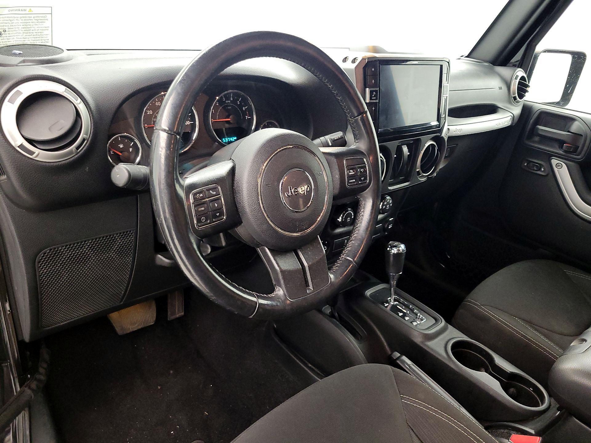 Thumbnail: 2017 Jeep Wrangler - 9