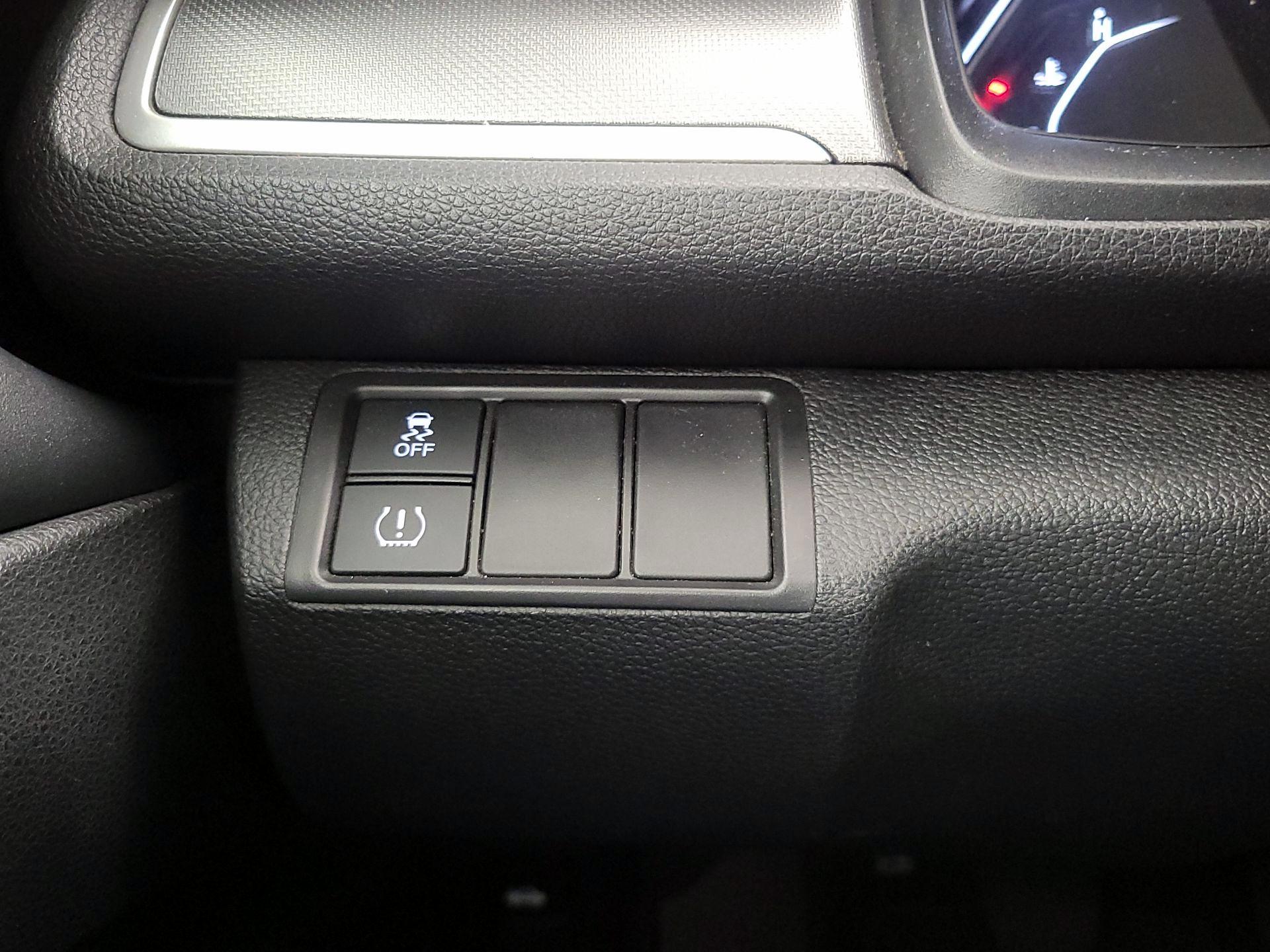 Thumbnail: 2018 Honda Civic - 13