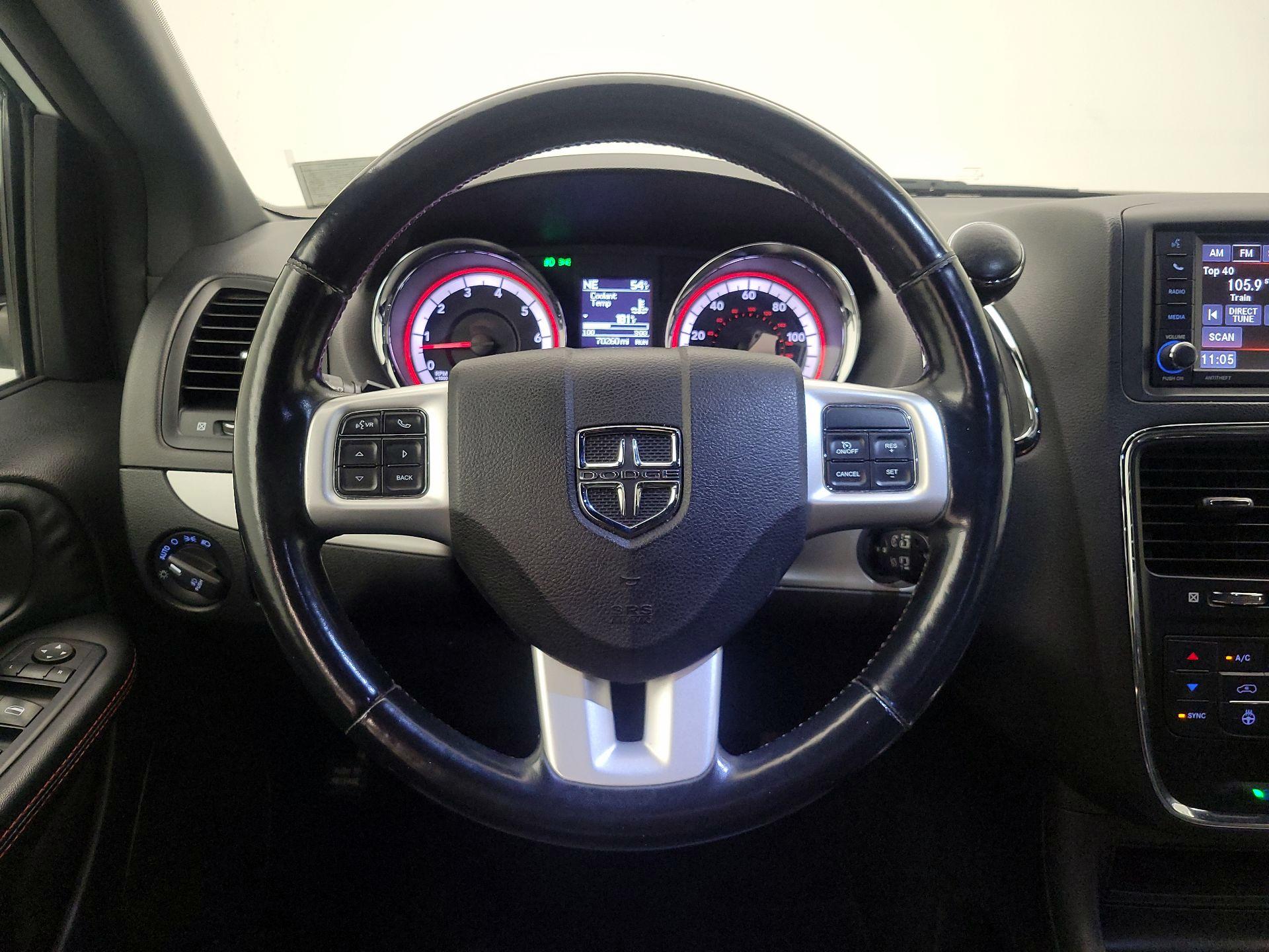 Thumbnail: 2019 Dodge Grand Caravan - 10