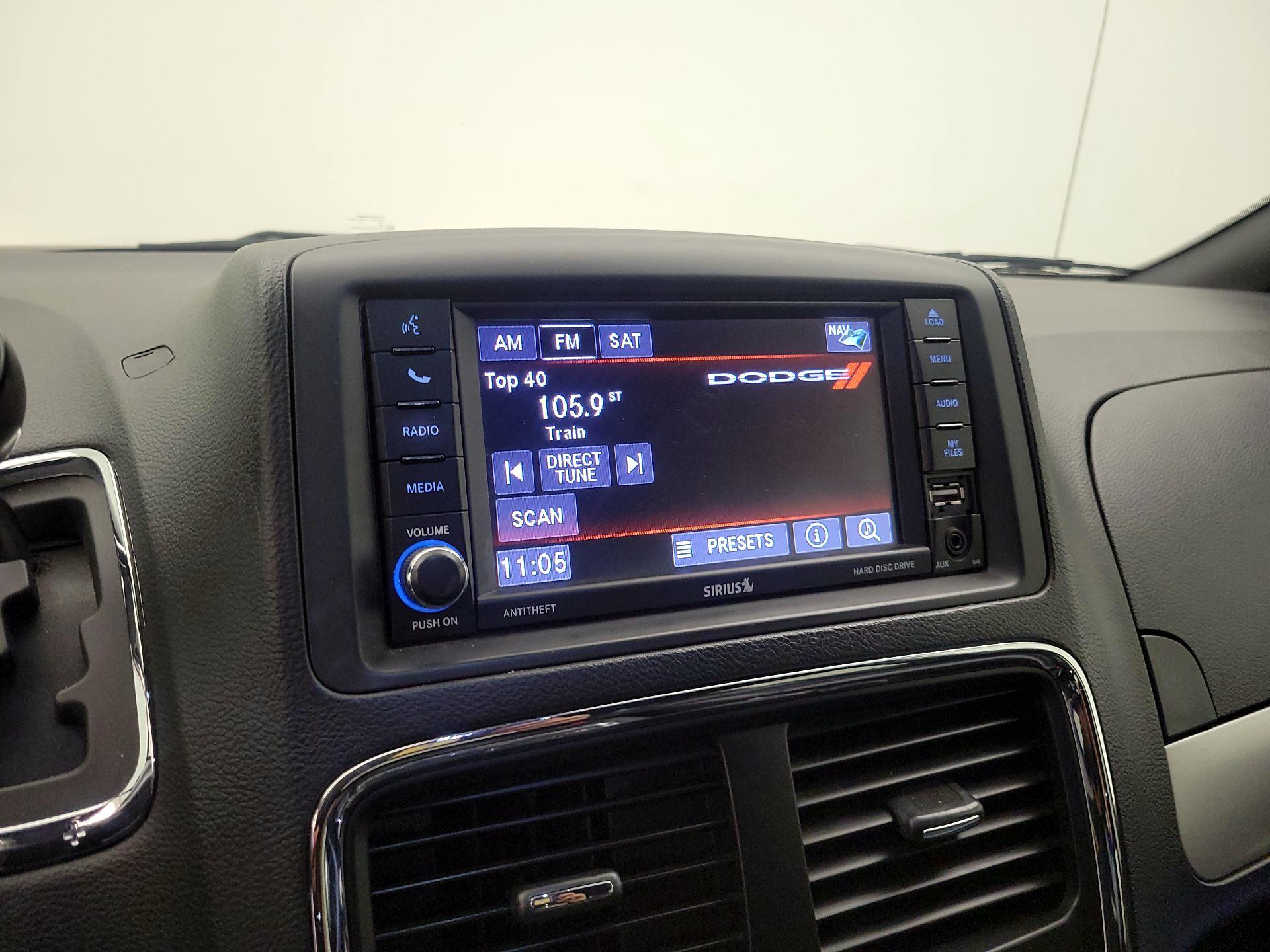 Thumbnail: 2019 Dodge Grand Caravan - 15