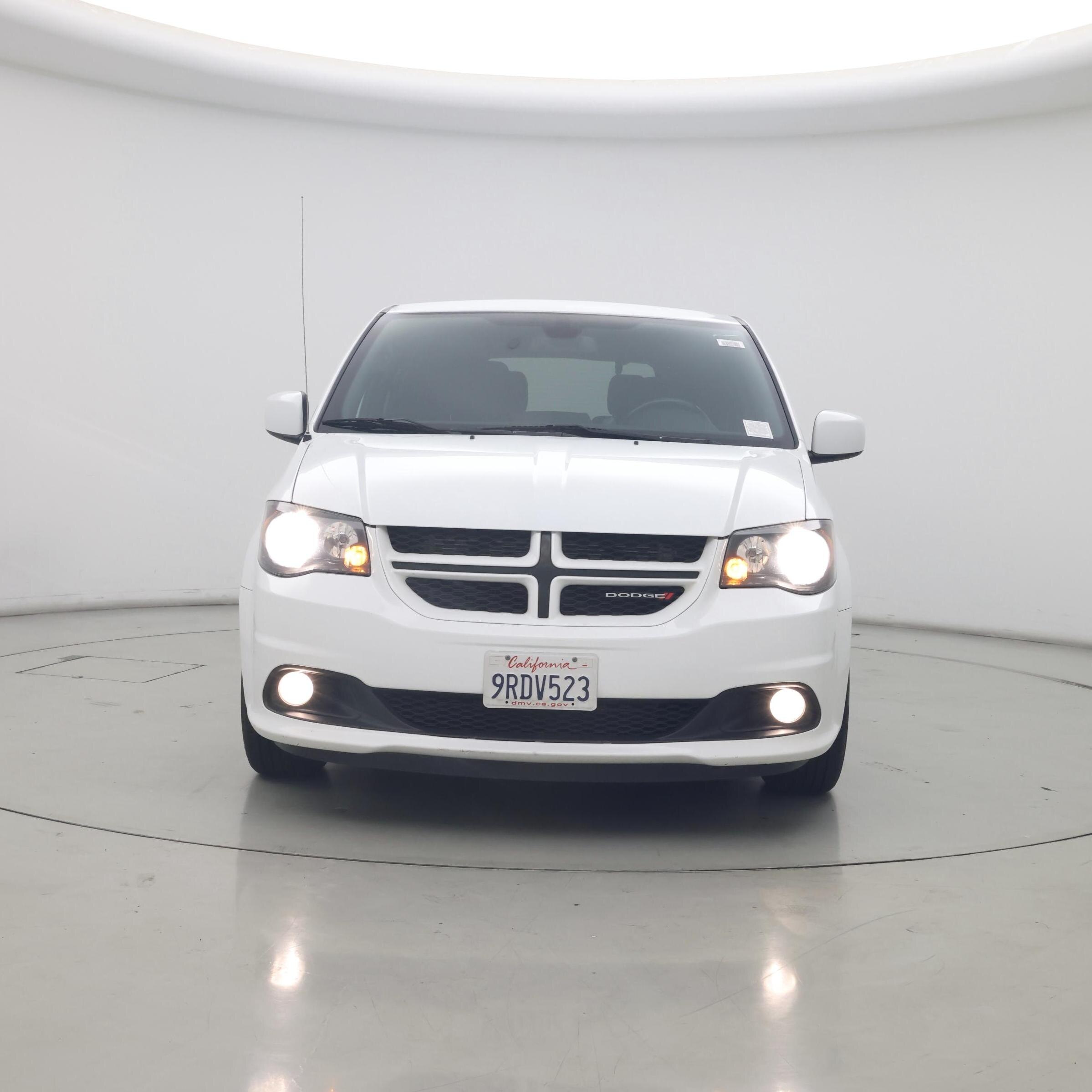 Thumbnail: 2019 Dodge Grand Caravan - 5