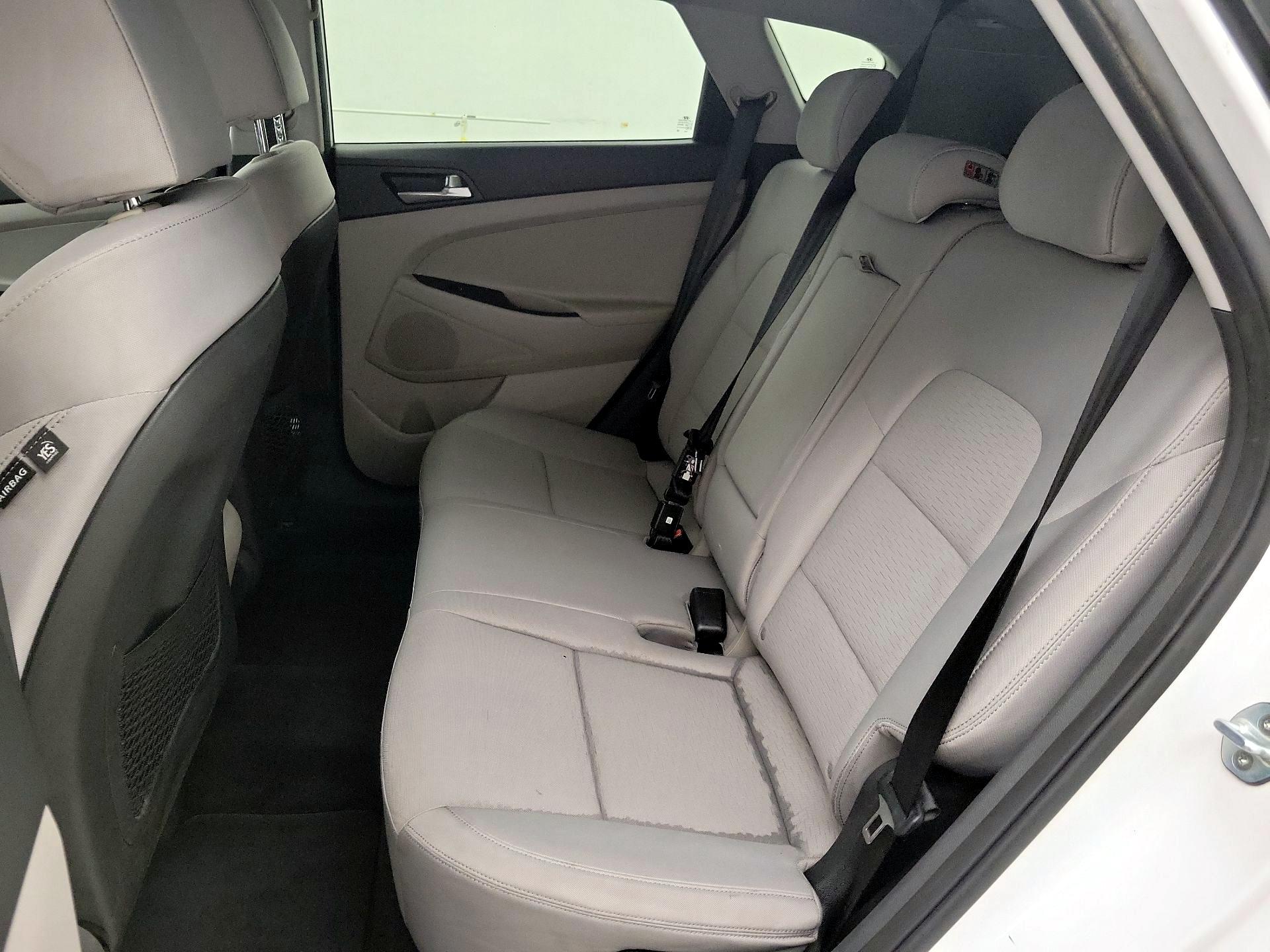 Thumbnail: 2019 Hyundai Tucson - 19