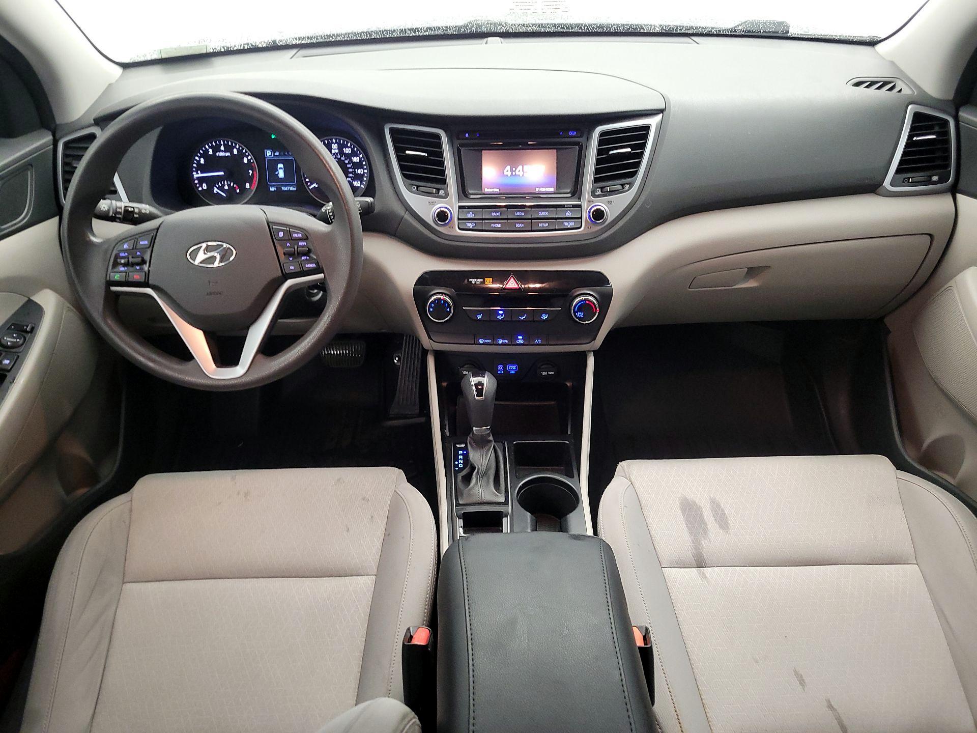 Thumbnail: 2017 Hyundai Tucson - 9