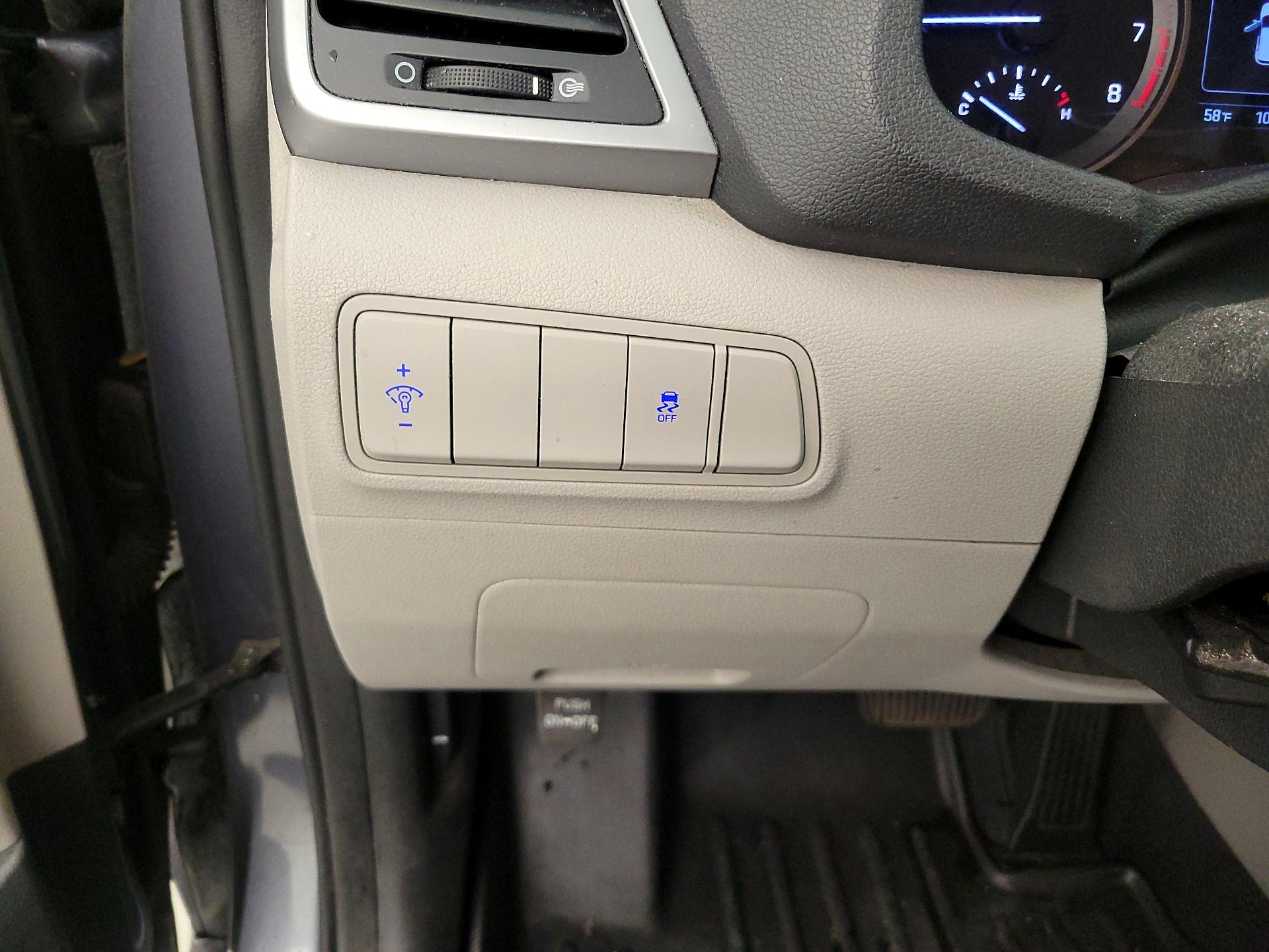 Thumbnail: 2017 Hyundai Tucson - 13