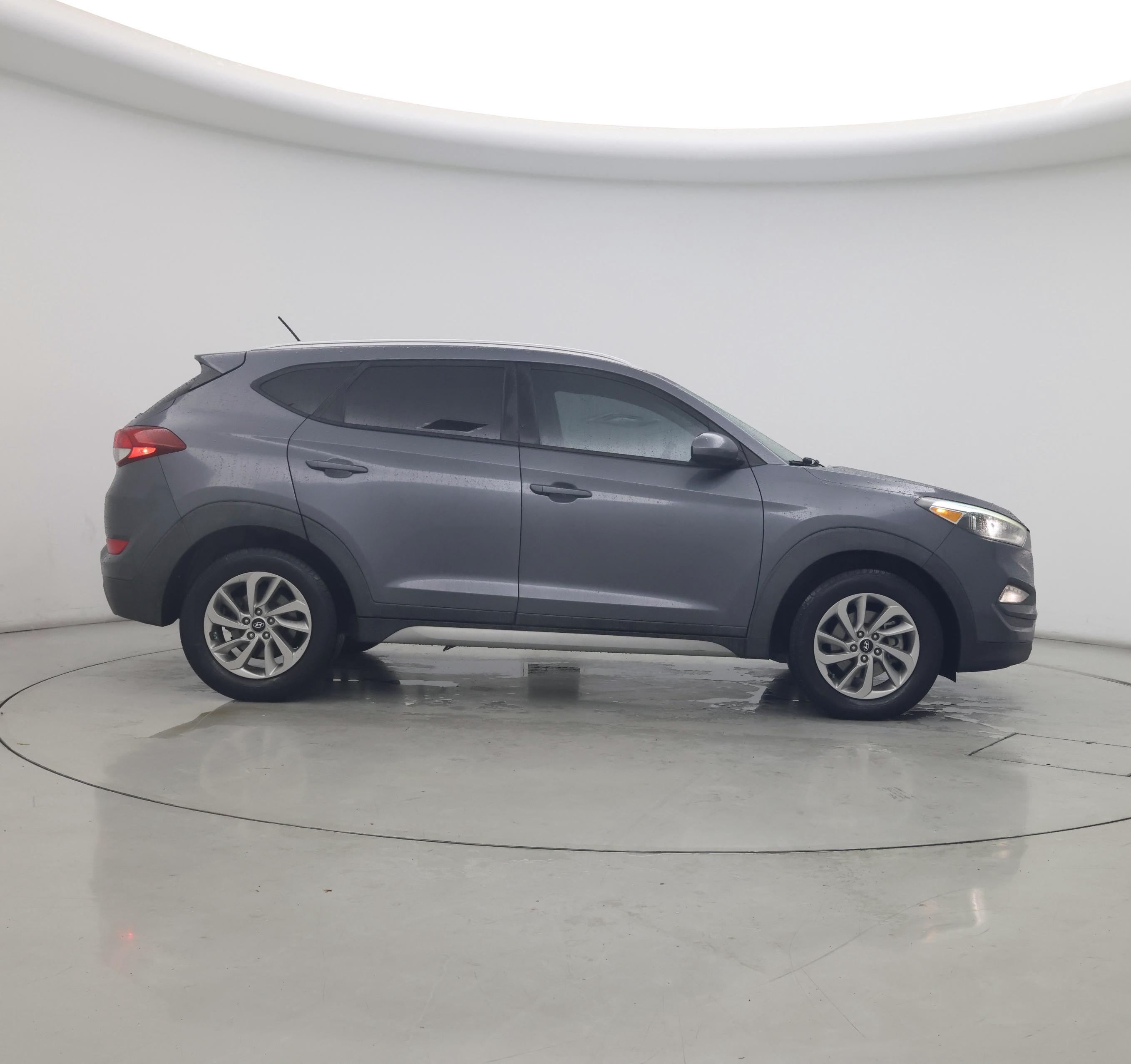 Thumbnail: 2017 Hyundai Tucson - 7