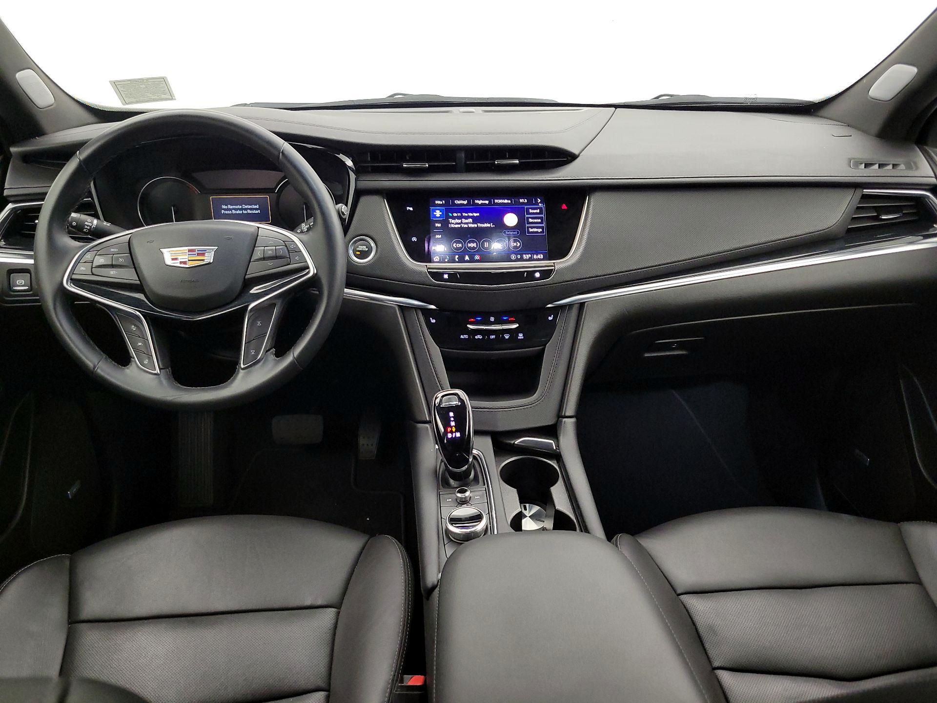 Thumbnail: 2025 Cadillac XT5 - 9