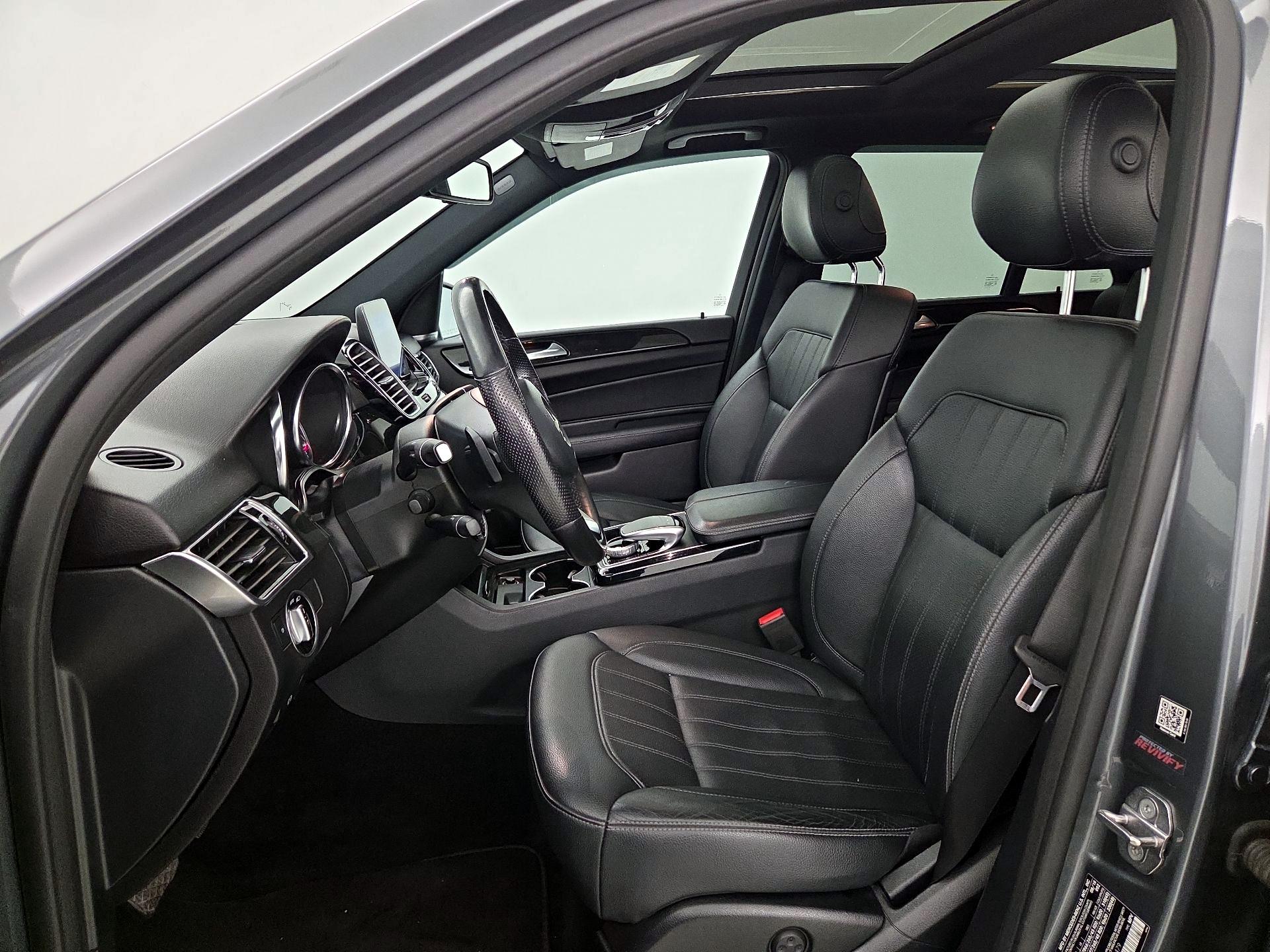 Thumbnail: 2018 Mercedes-Benz GLE - 11