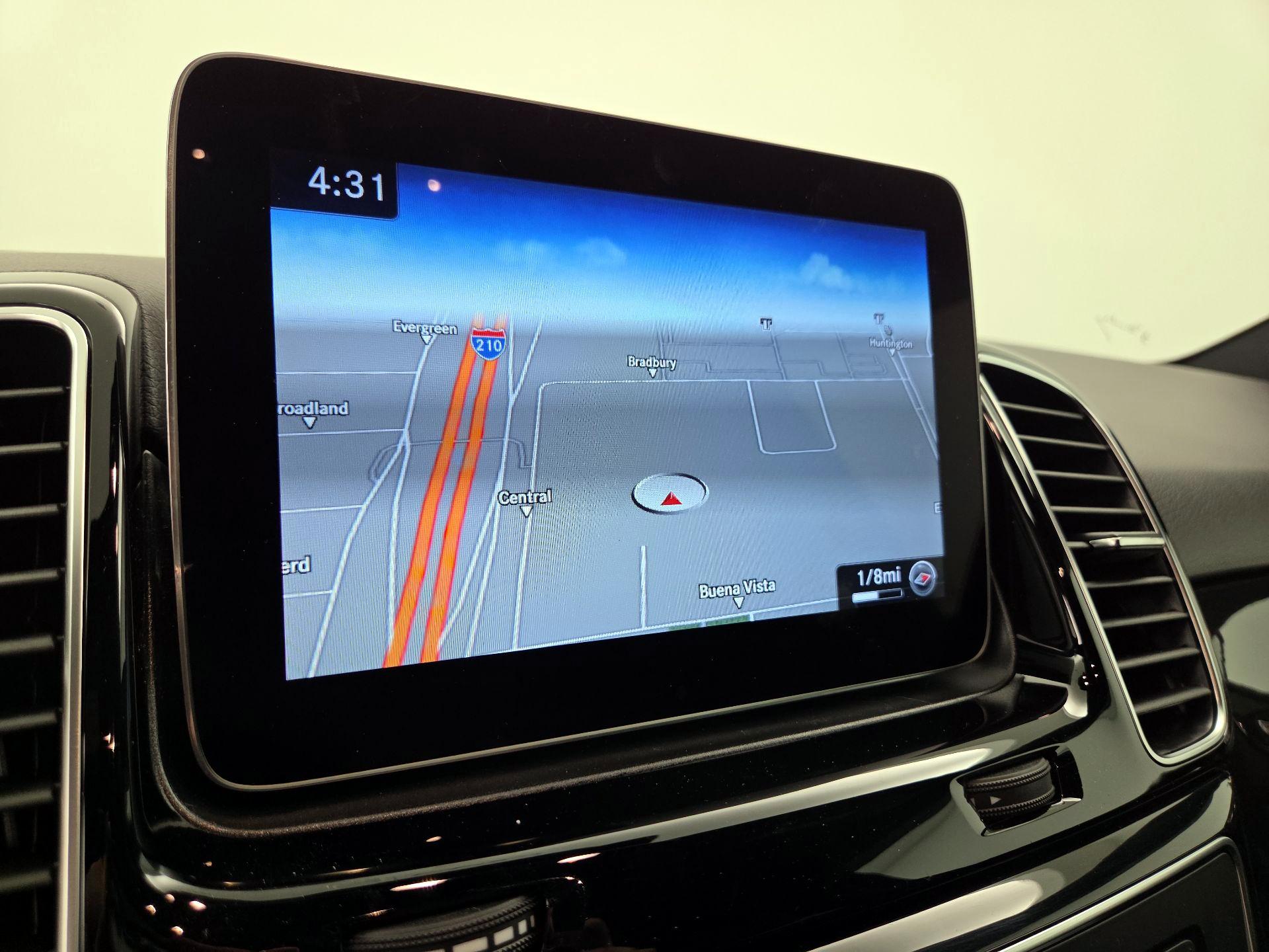 Thumbnail: 2018 Mercedes-Benz GLE - 14