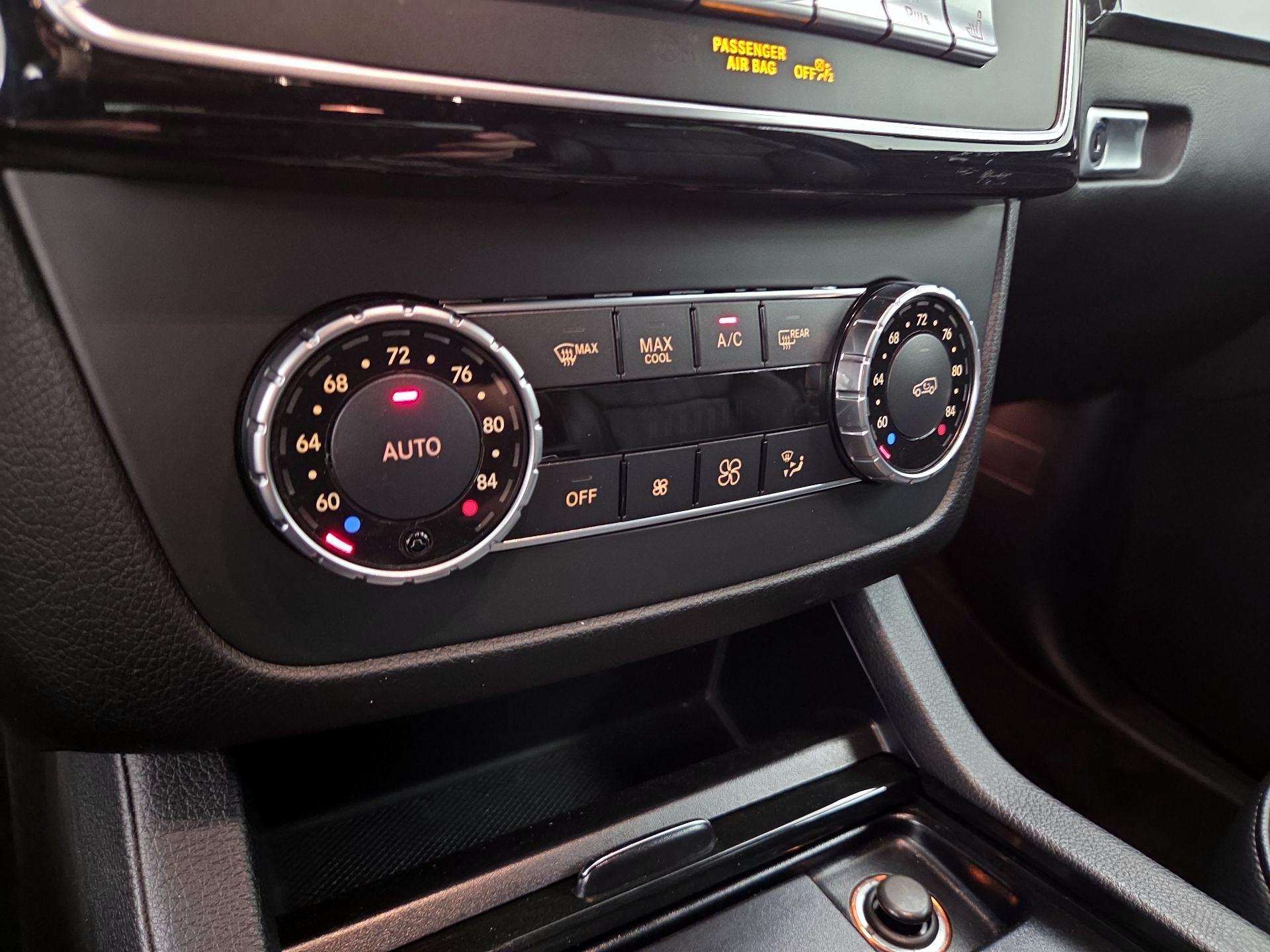 Thumbnail: 2018 Mercedes-Benz GLE - 17