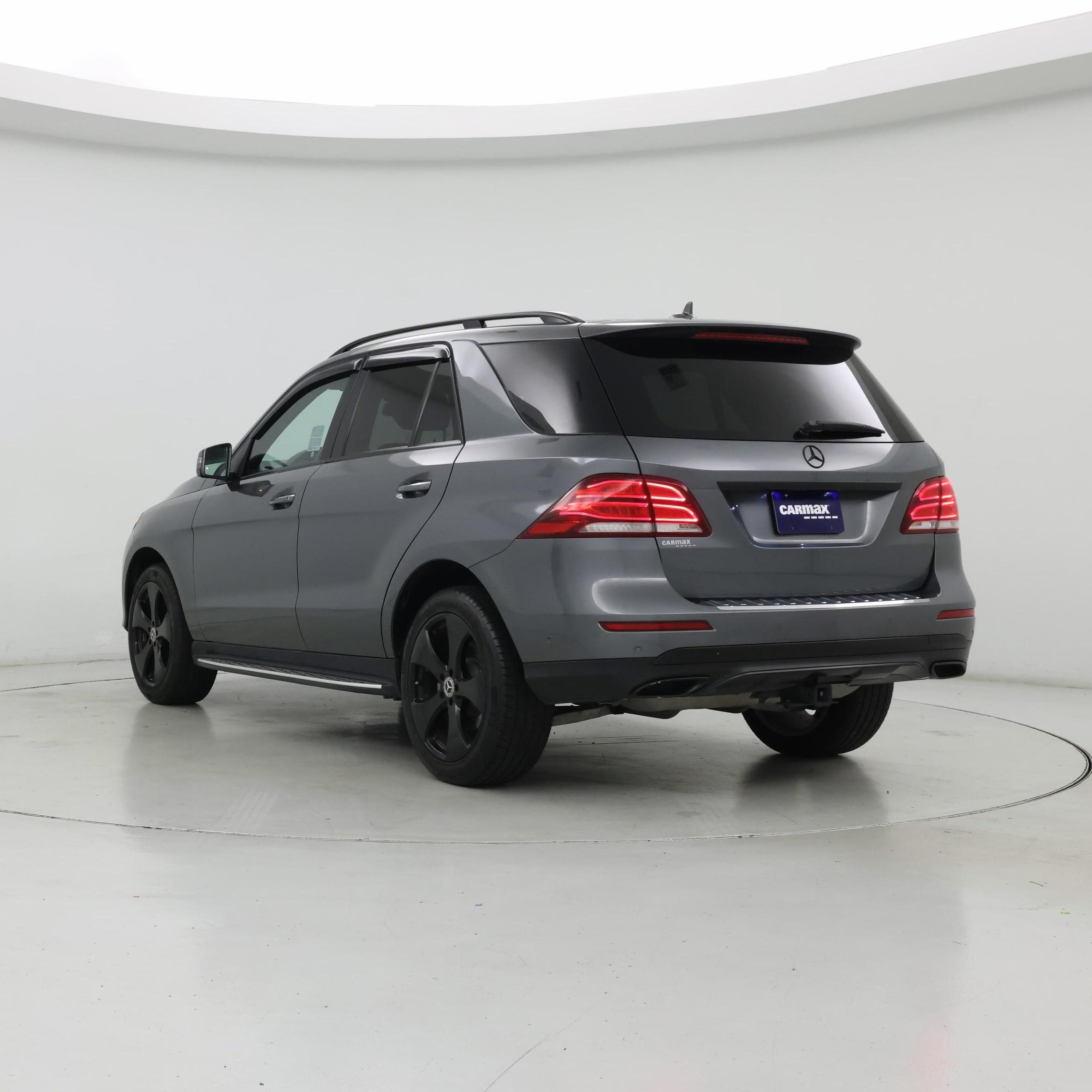 Thumbnail: 2018 Mercedes-Benz GLE - 2