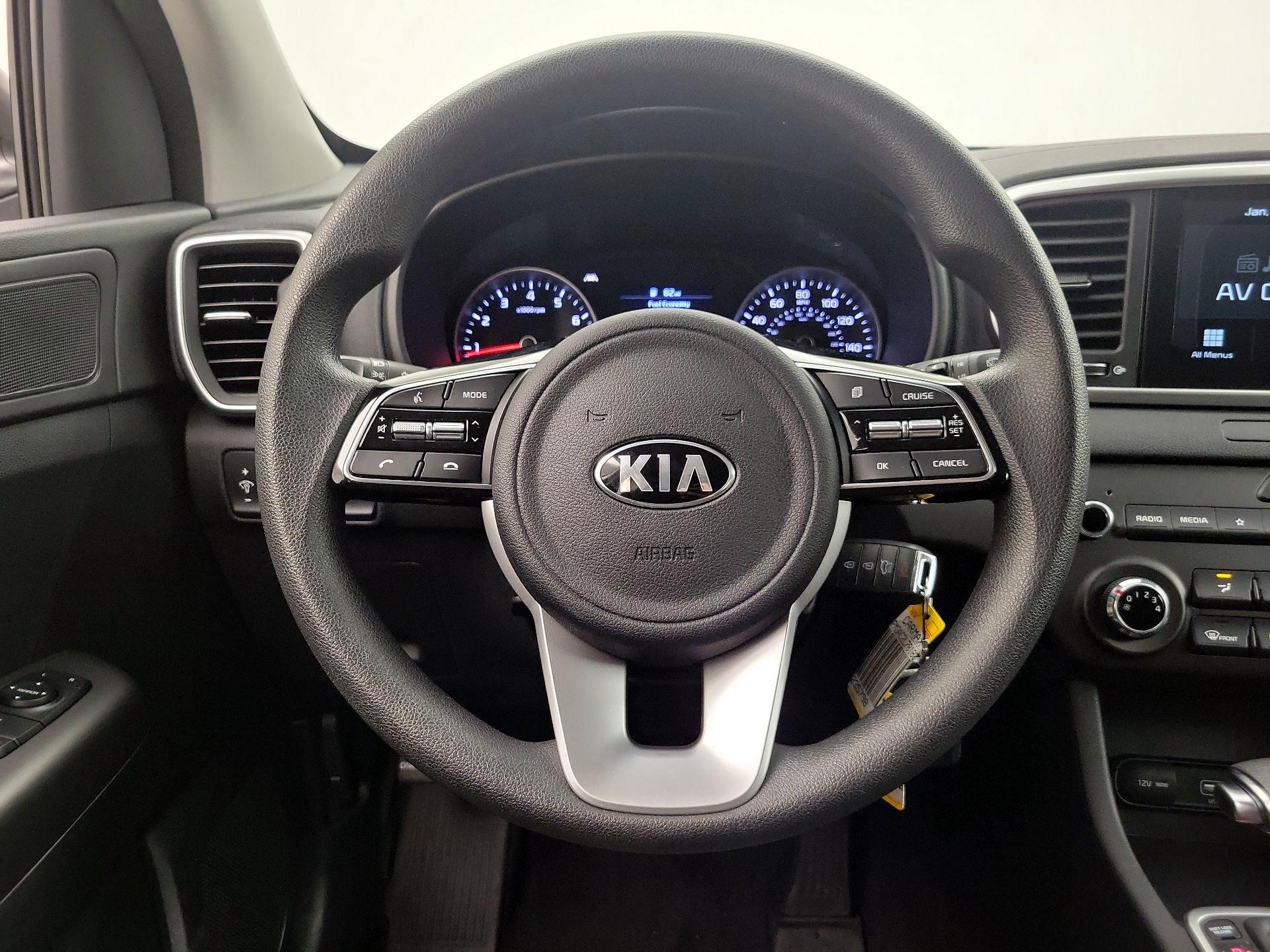 Thumbnail: 2020 Kia Sportage - 10