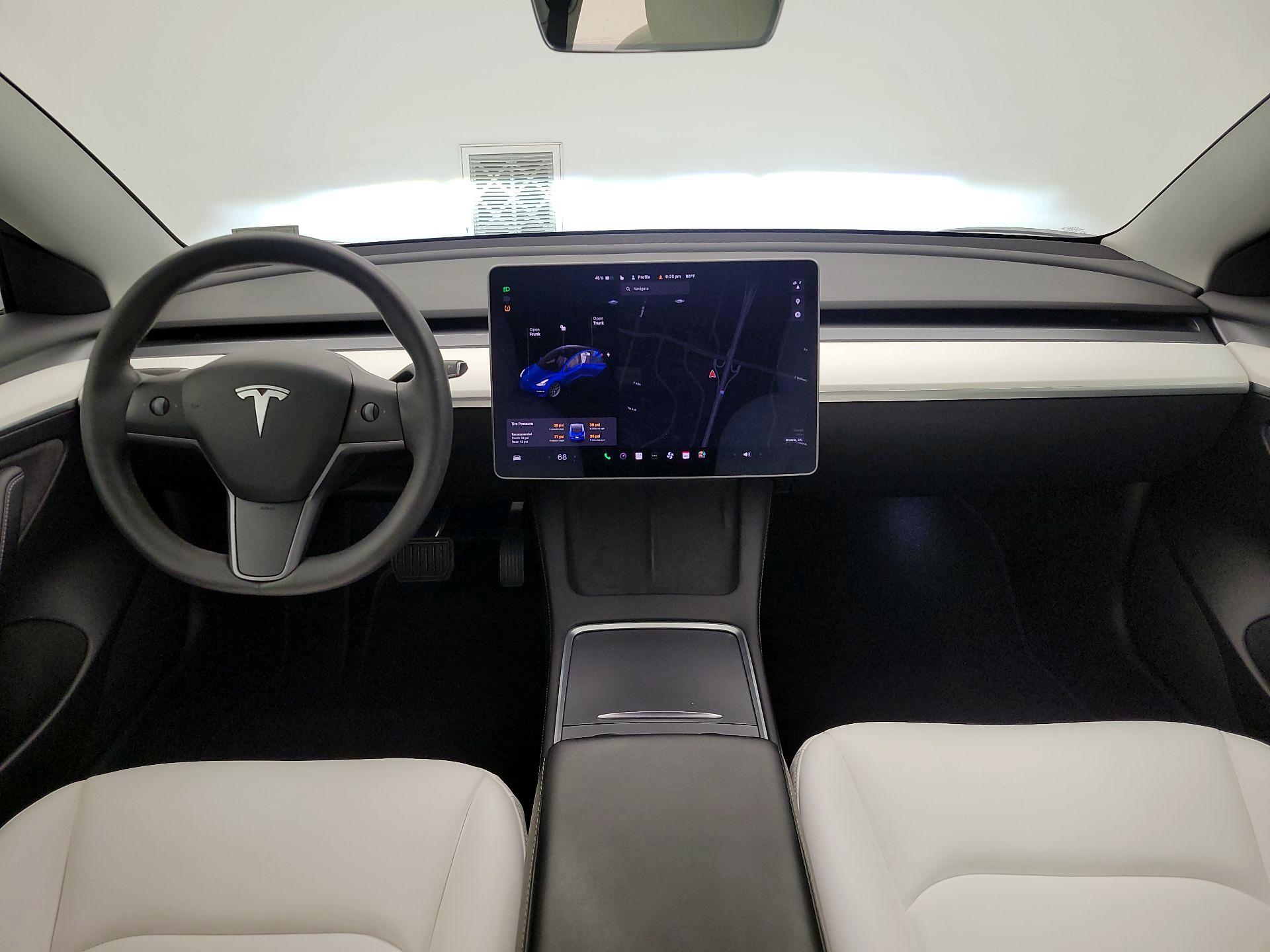 Thumbnail: 2021 Tesla Model 3 - 9