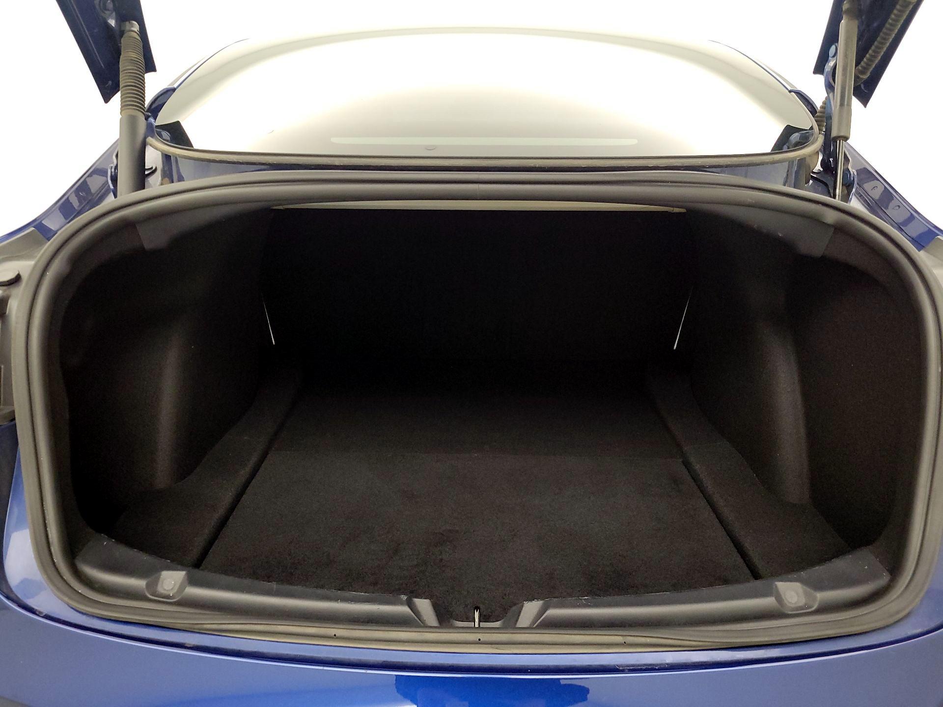 Thumbnail: 2021 Tesla Model 3 - 19