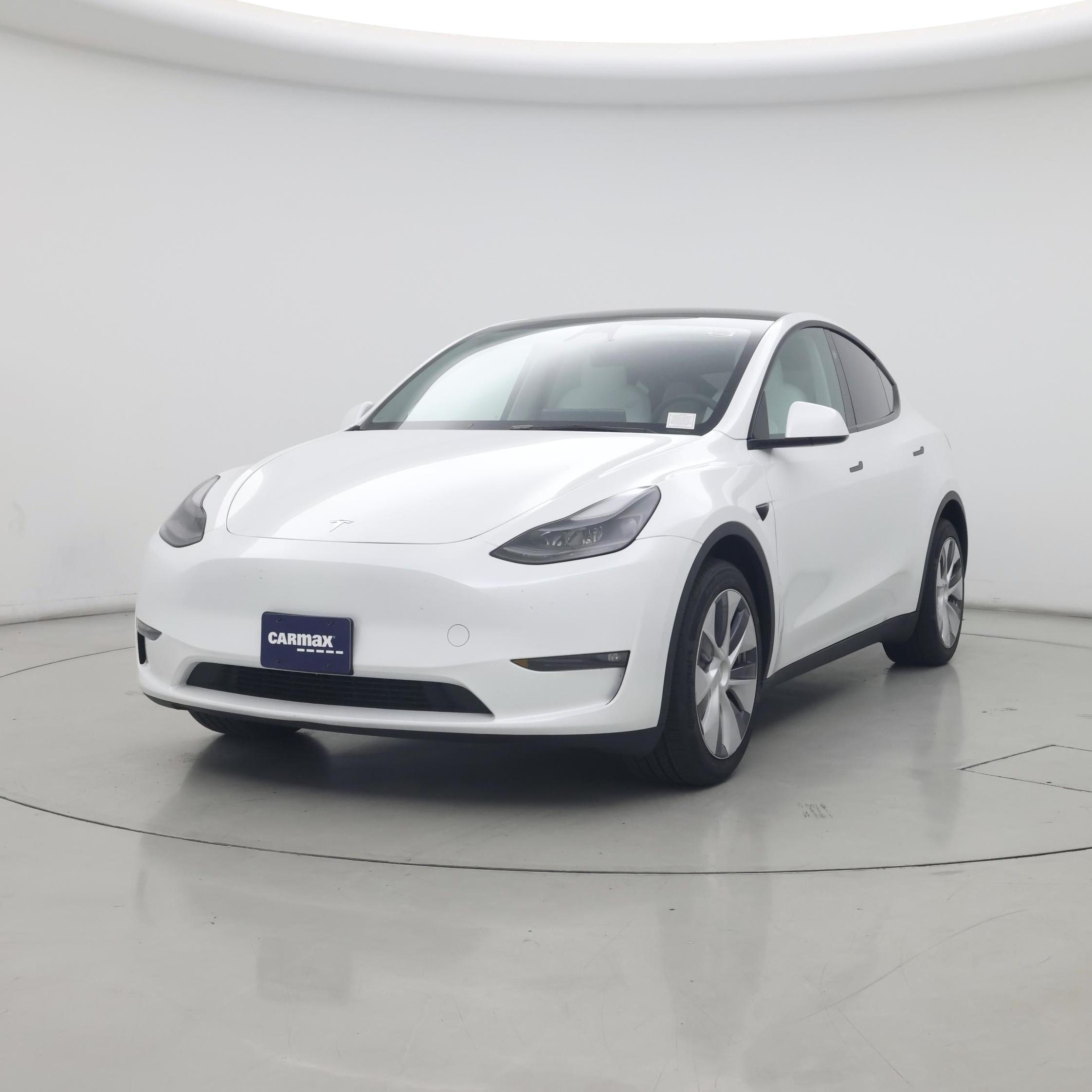 Thumbnail: 2024 Tesla Model Y - 4