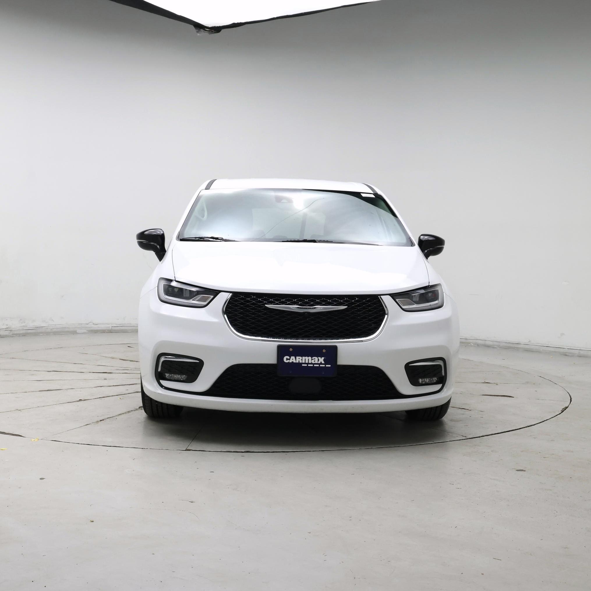 Thumbnail: 2024 Chrysler Pacifica - 5