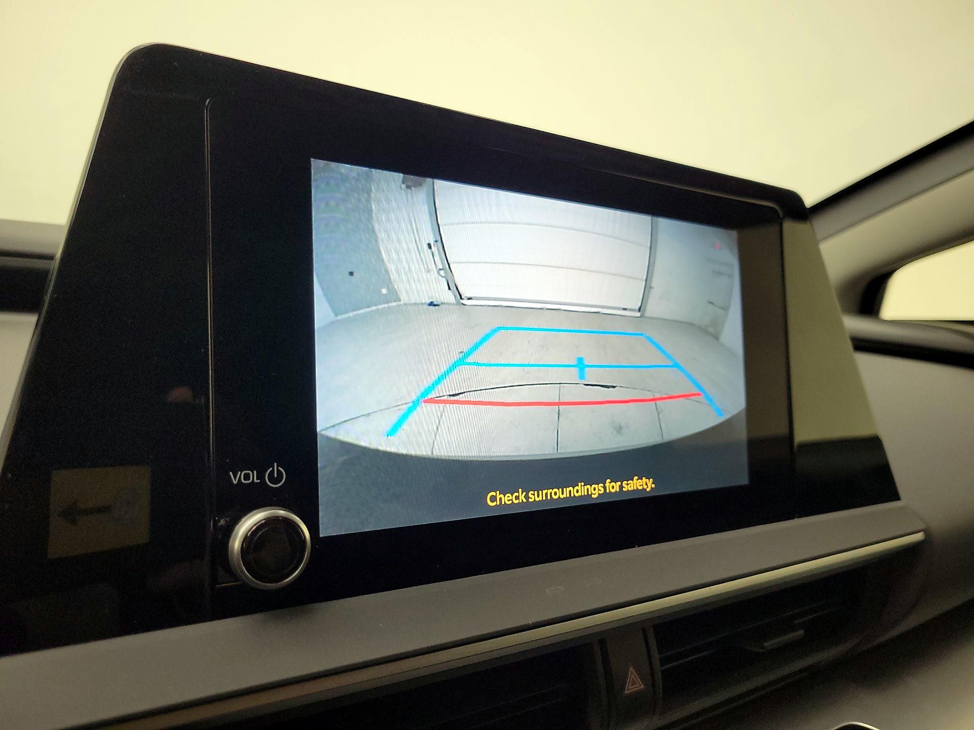 Thumbnail: 2024 Toyota Prius - 14